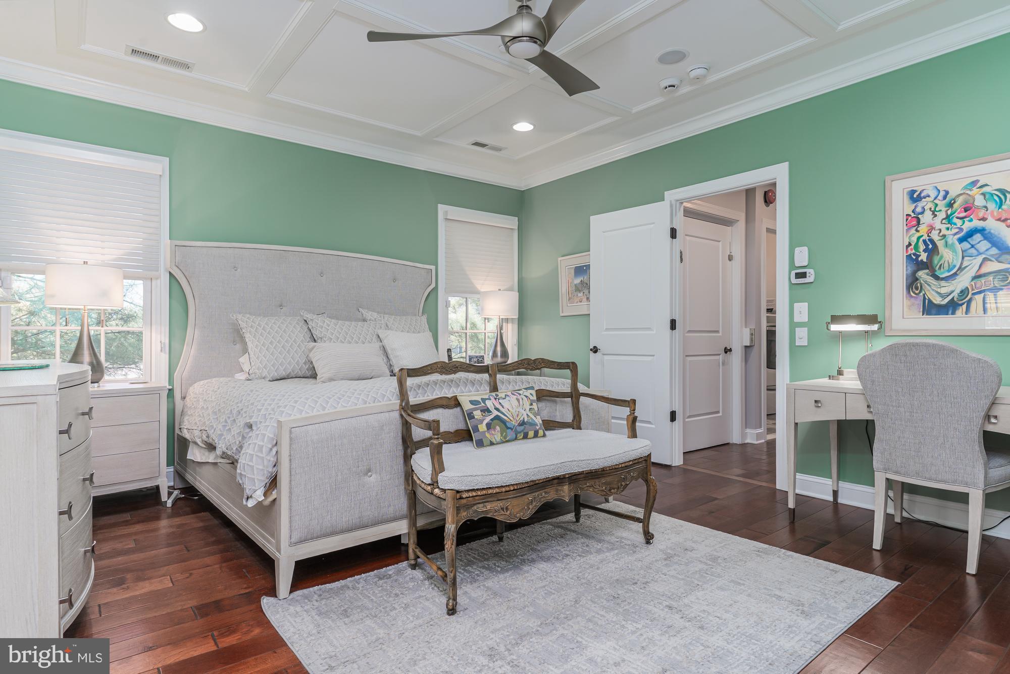 PHILLIPS COURT - Residential