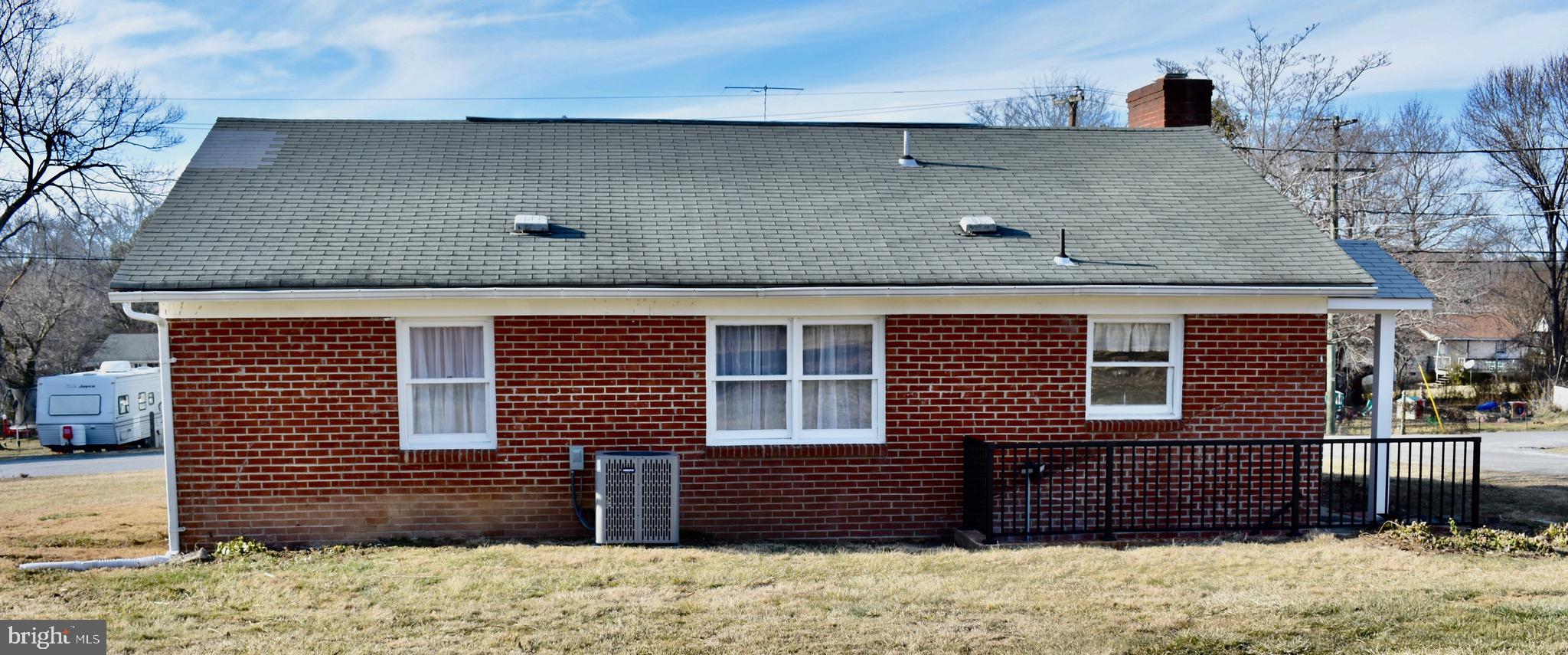 GORDONSVILLE - Residential