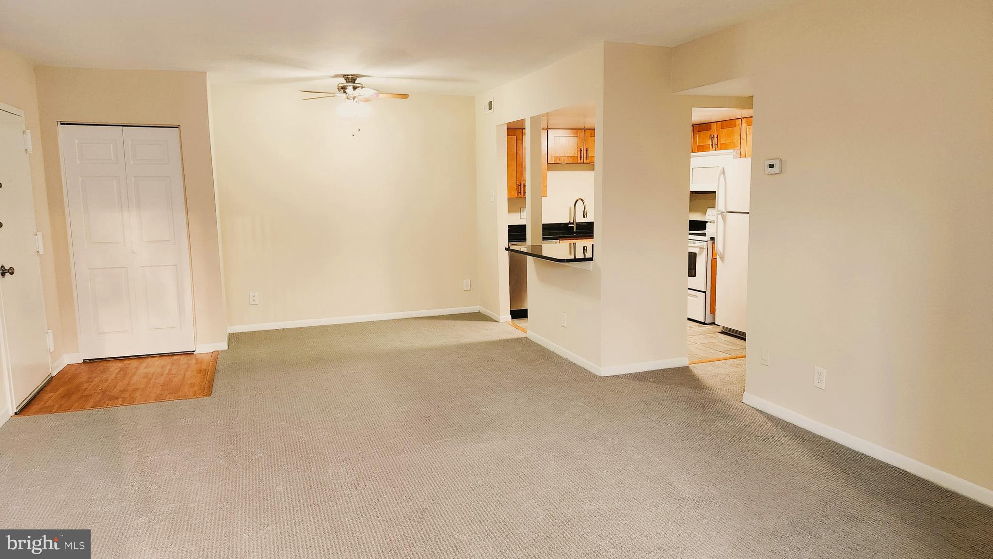 TREETOP CONDO - Residential