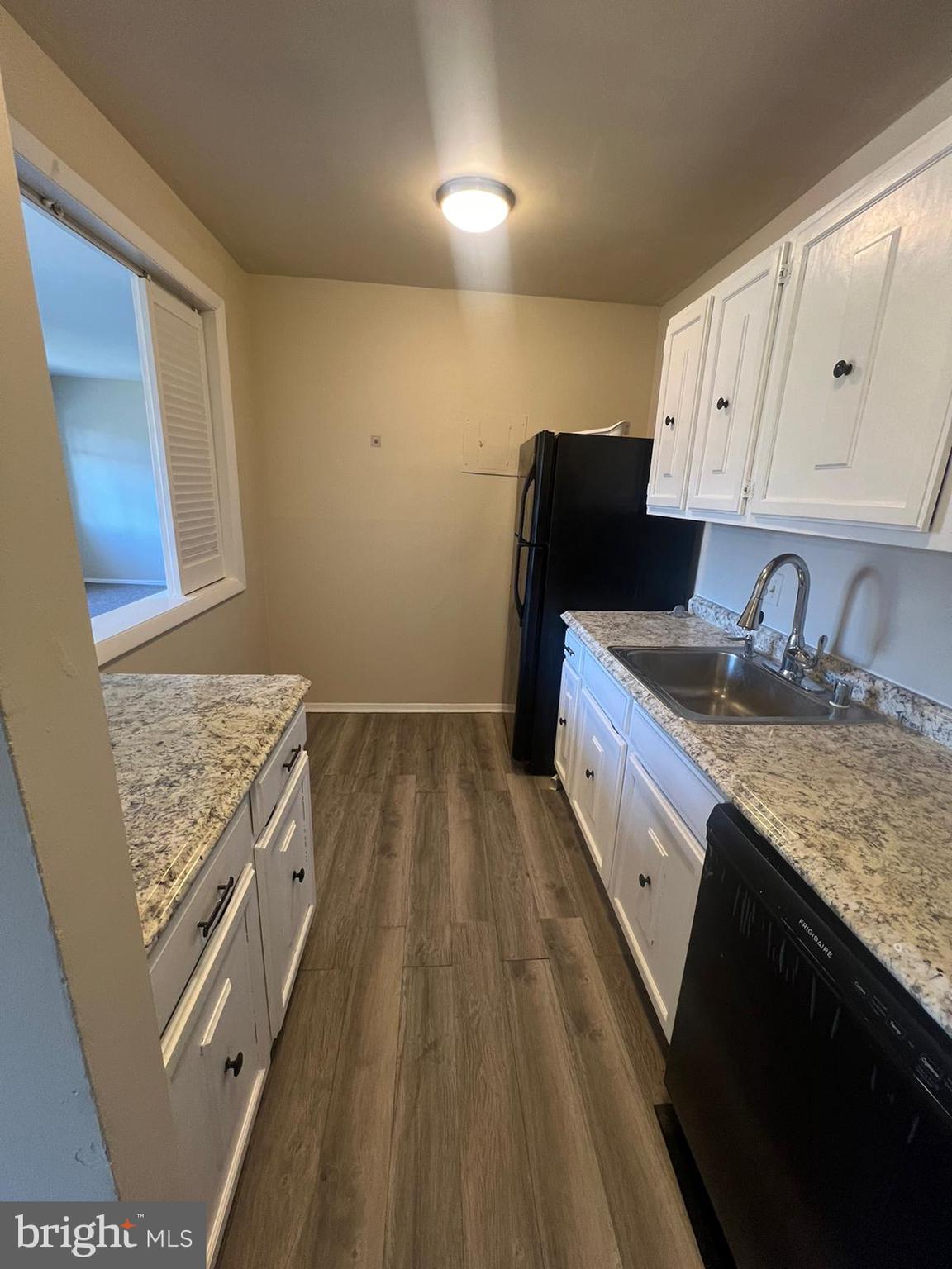 FAIRWAYS - Residential Lease