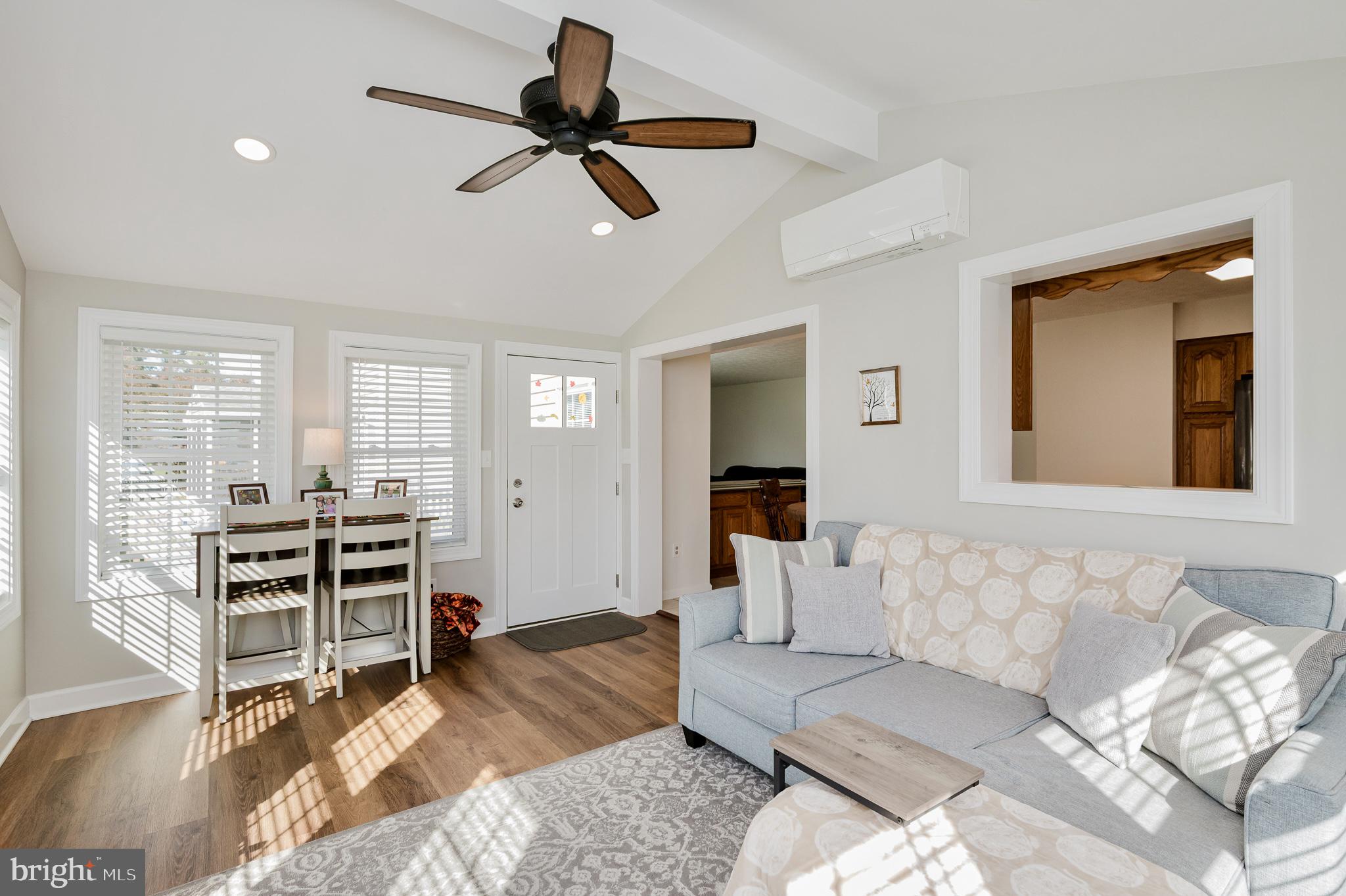 BRENTWOOD PARK - Residential