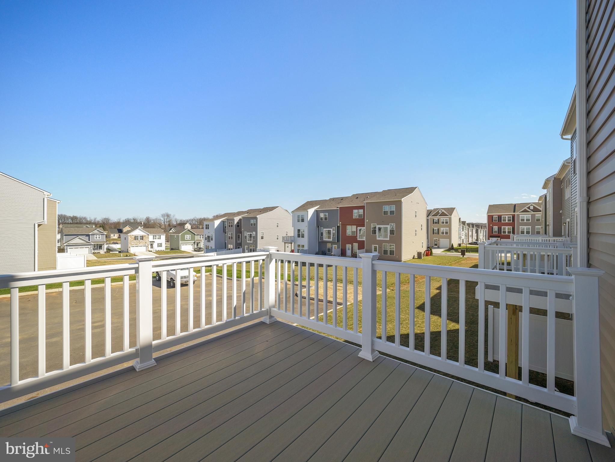 OVERLOOK AT RIVERSIDE TOWNHOMES - Residential Lease