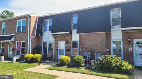 Townhouse For Rent - 1013 Harbour Drive<br/> Burlington County, PALMYRA, NJ 08065