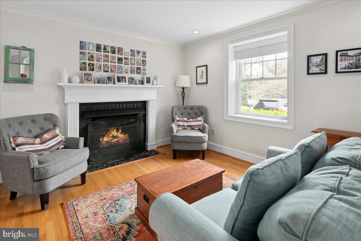 NEW ALEXANDRIA - Residential