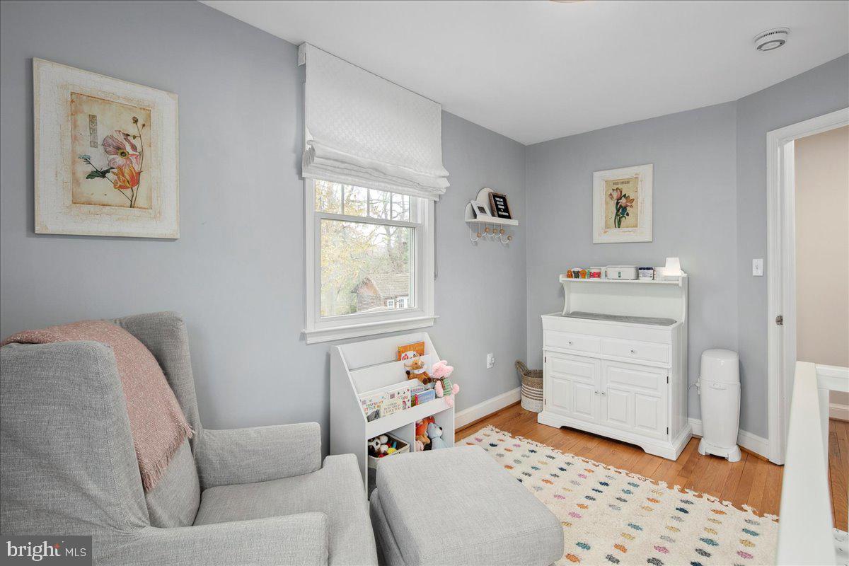 NEW ALEXANDRIA - Residential