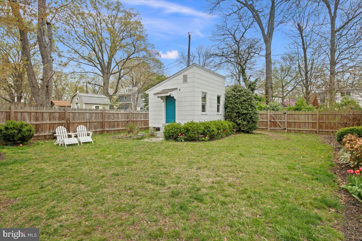 NEW ALEXANDRIA - Residential