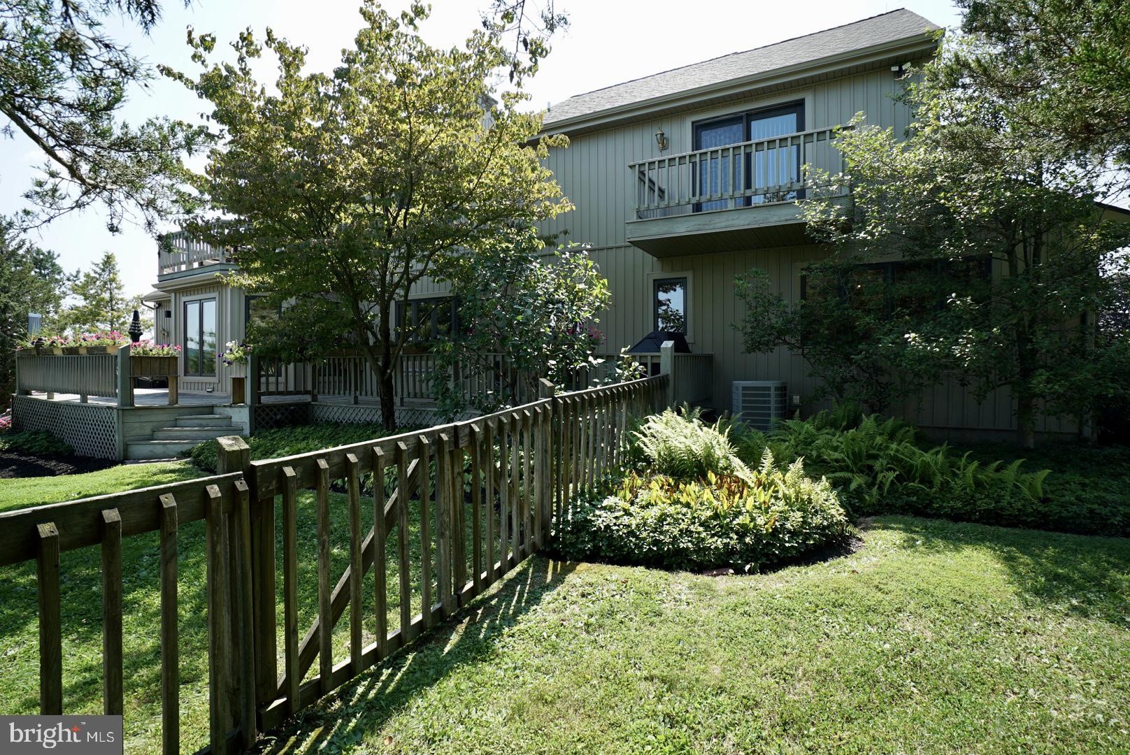 TOWER HILL - Residential