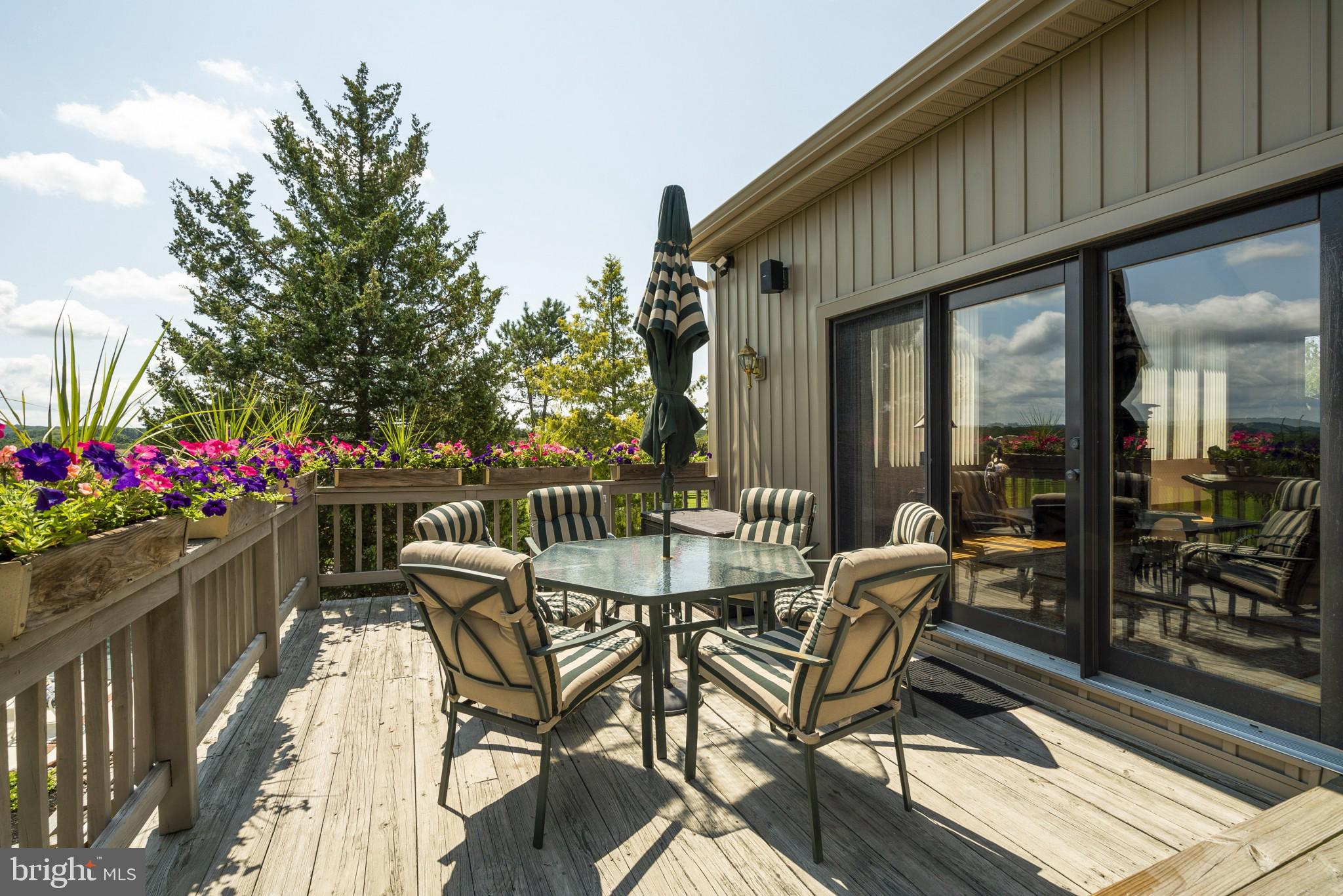 TOWER HILL - Residential