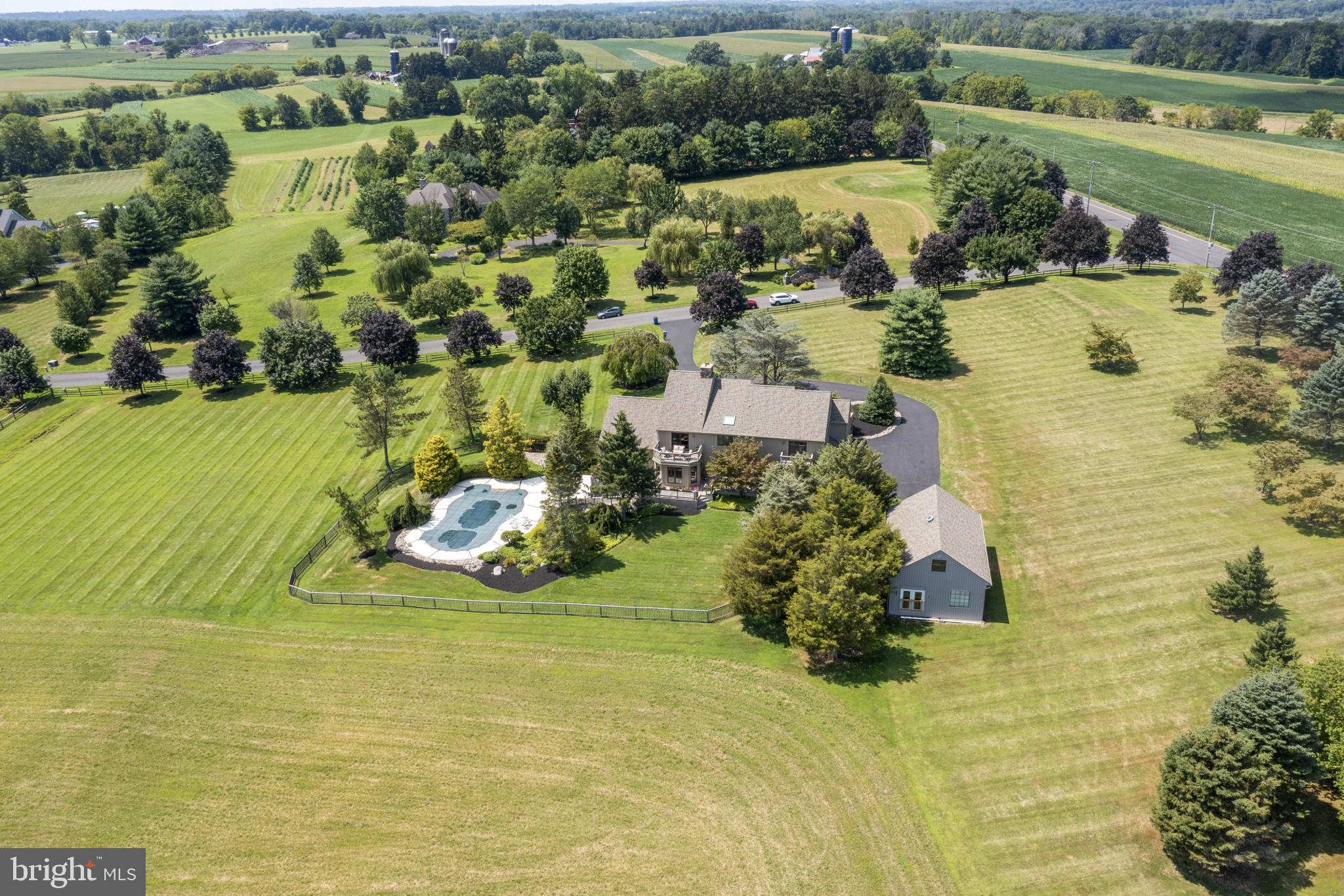 TOWER HILL - Residential