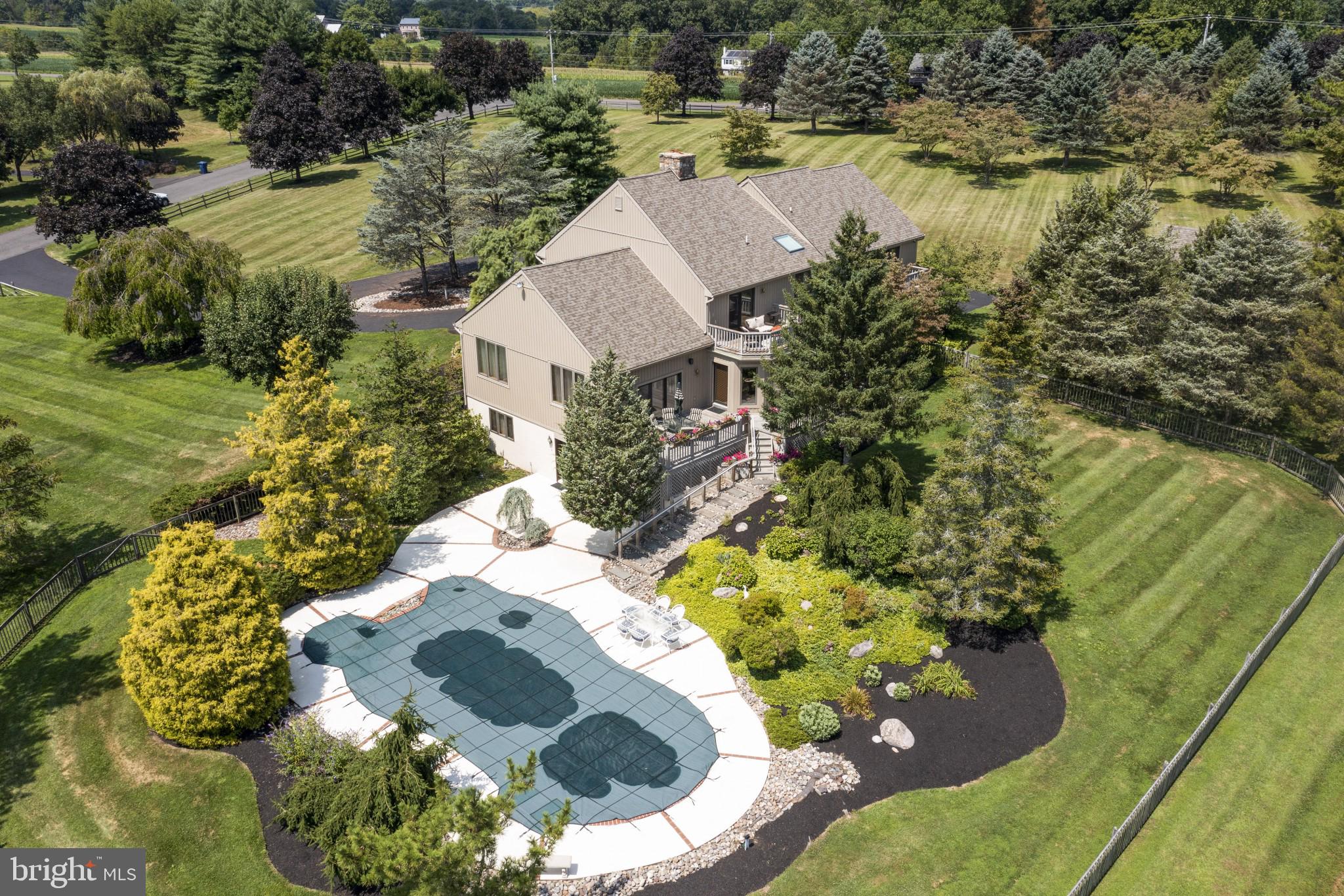 TOWER HILL - Residential