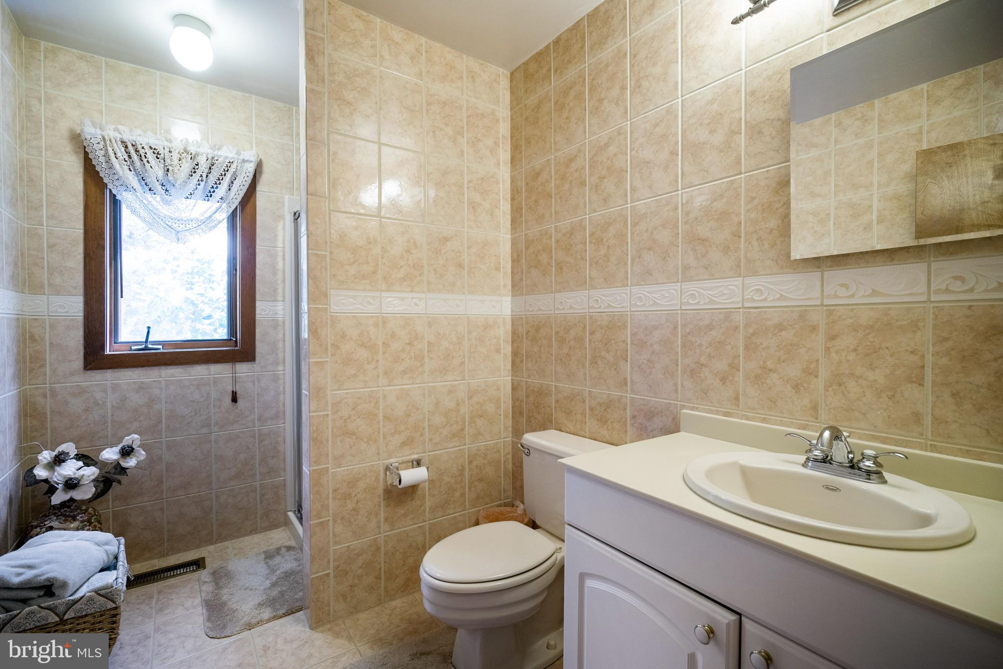 TOWER HILL - Residential