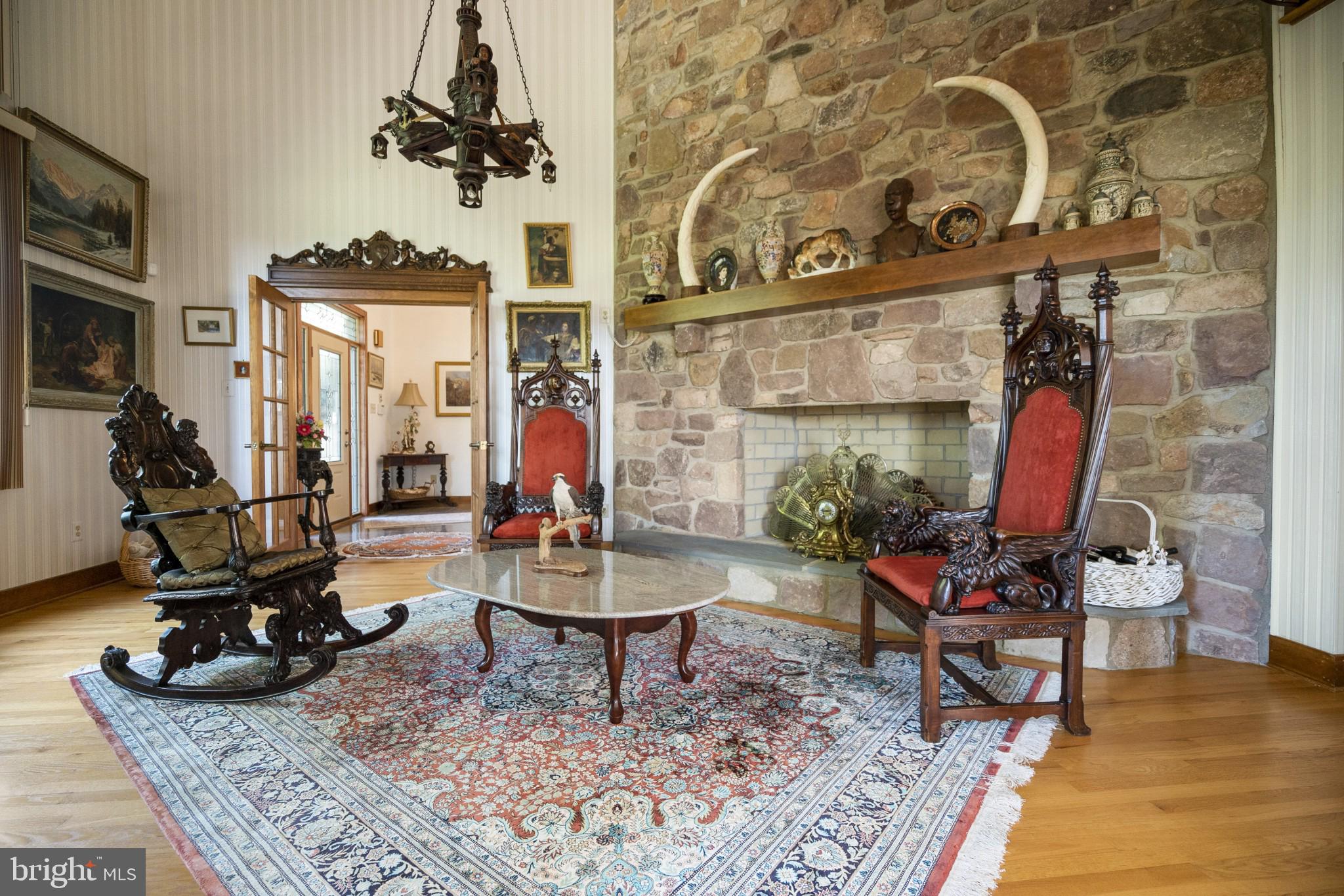 TOWER HILL - Residential