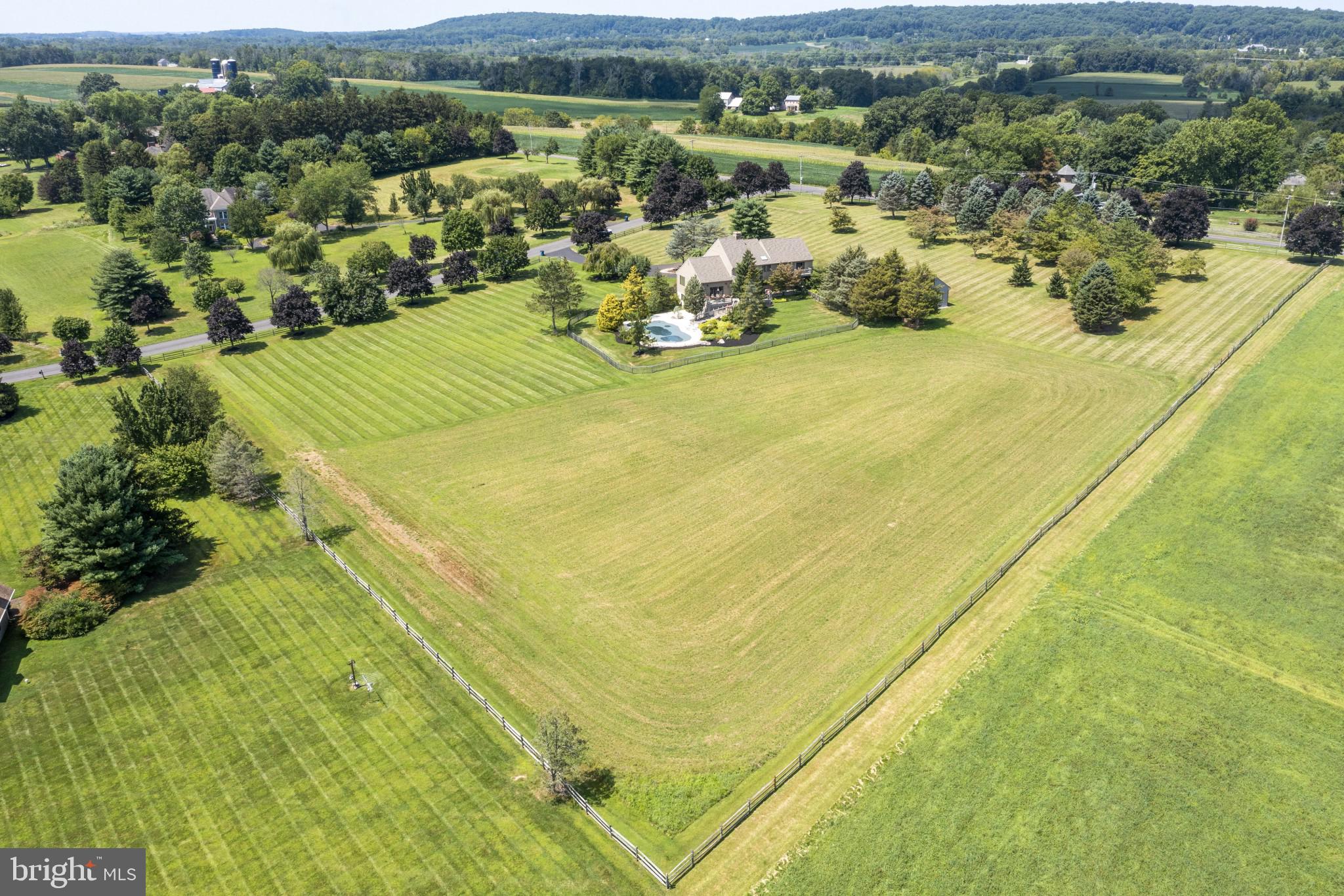 TOWER HILL - Residential