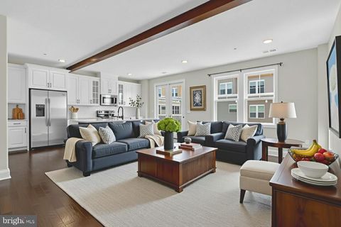 Property photo of 41956 Pickwick Mill Terrace, Aldie, VA 20105