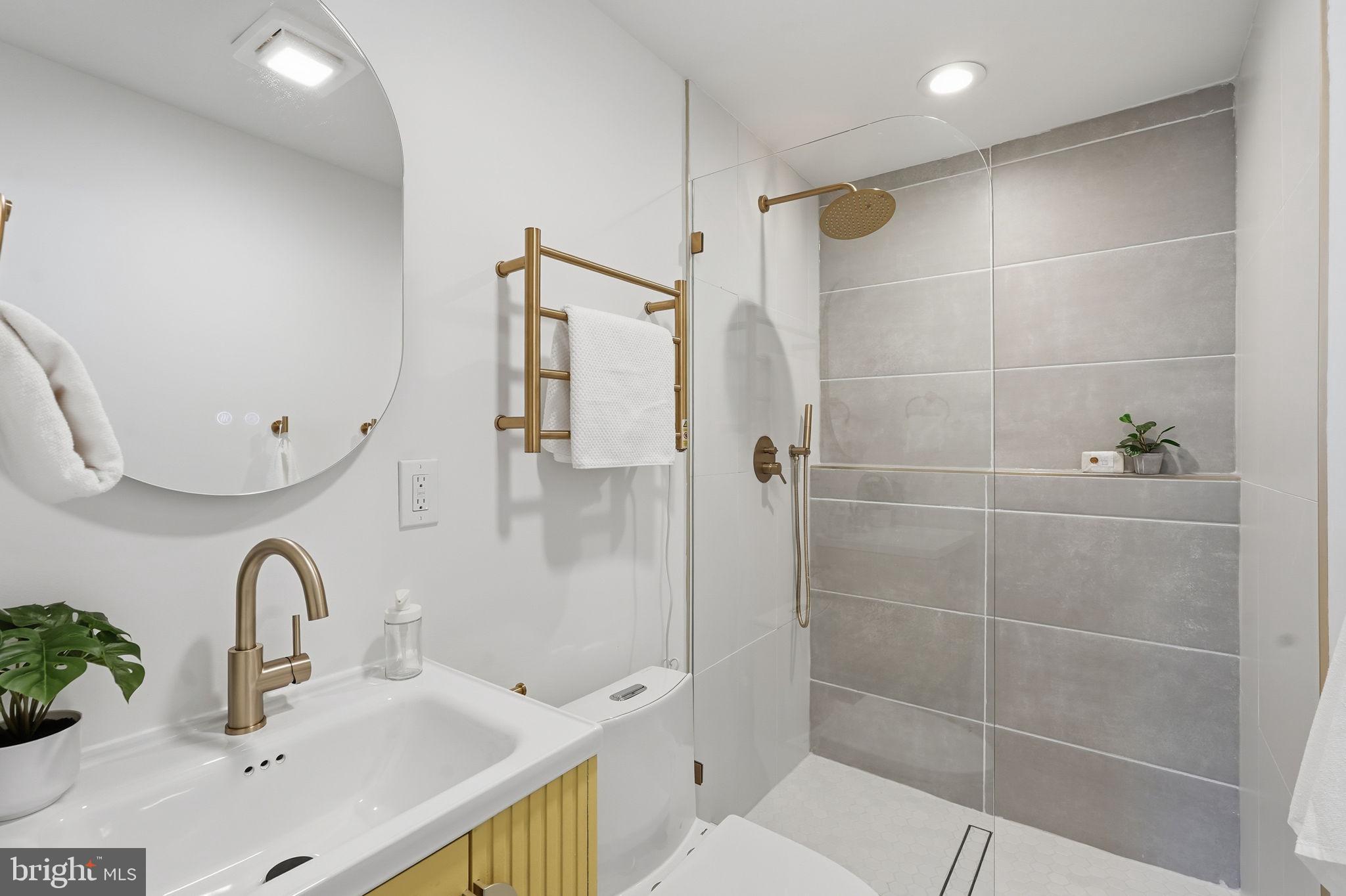 HUNTINGTON - Residential