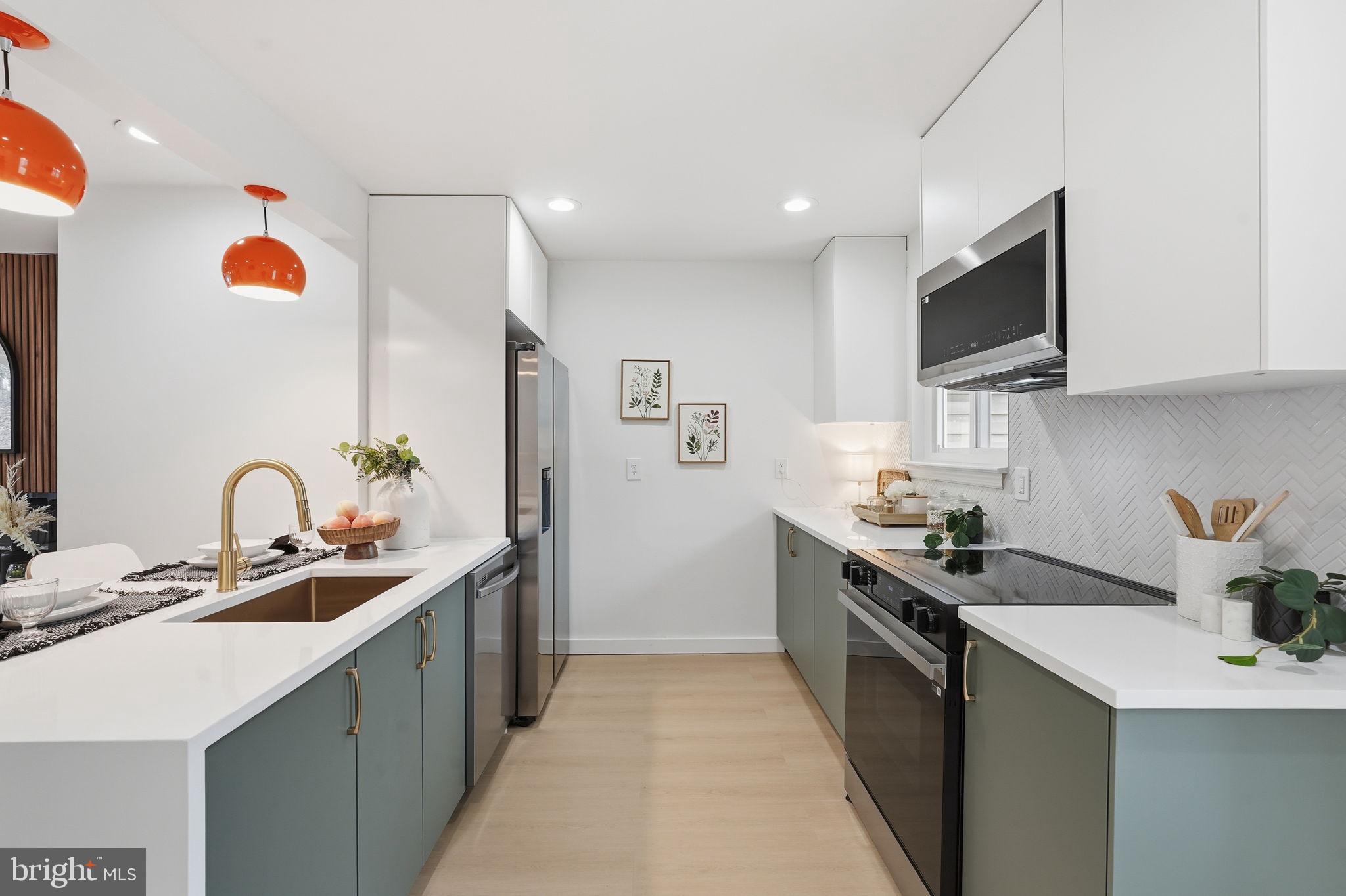 HUNTINGTON - Residential