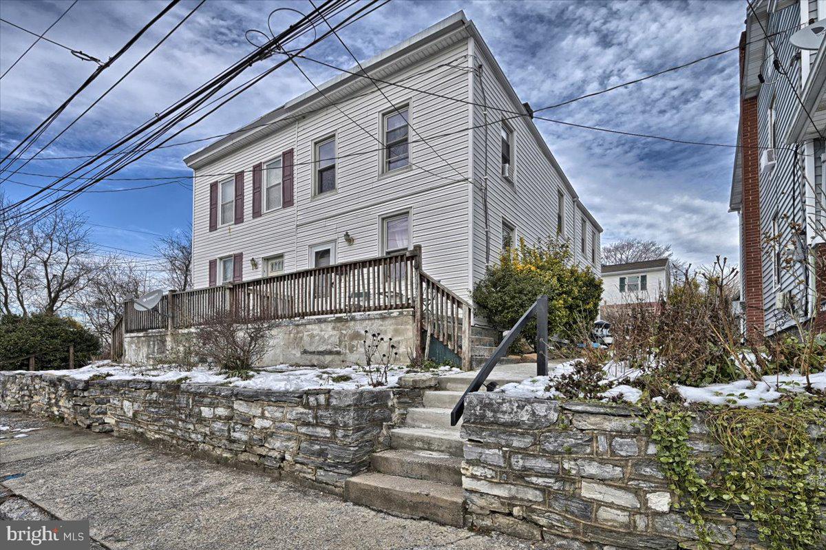 STEELTON BOROUGH - Residential