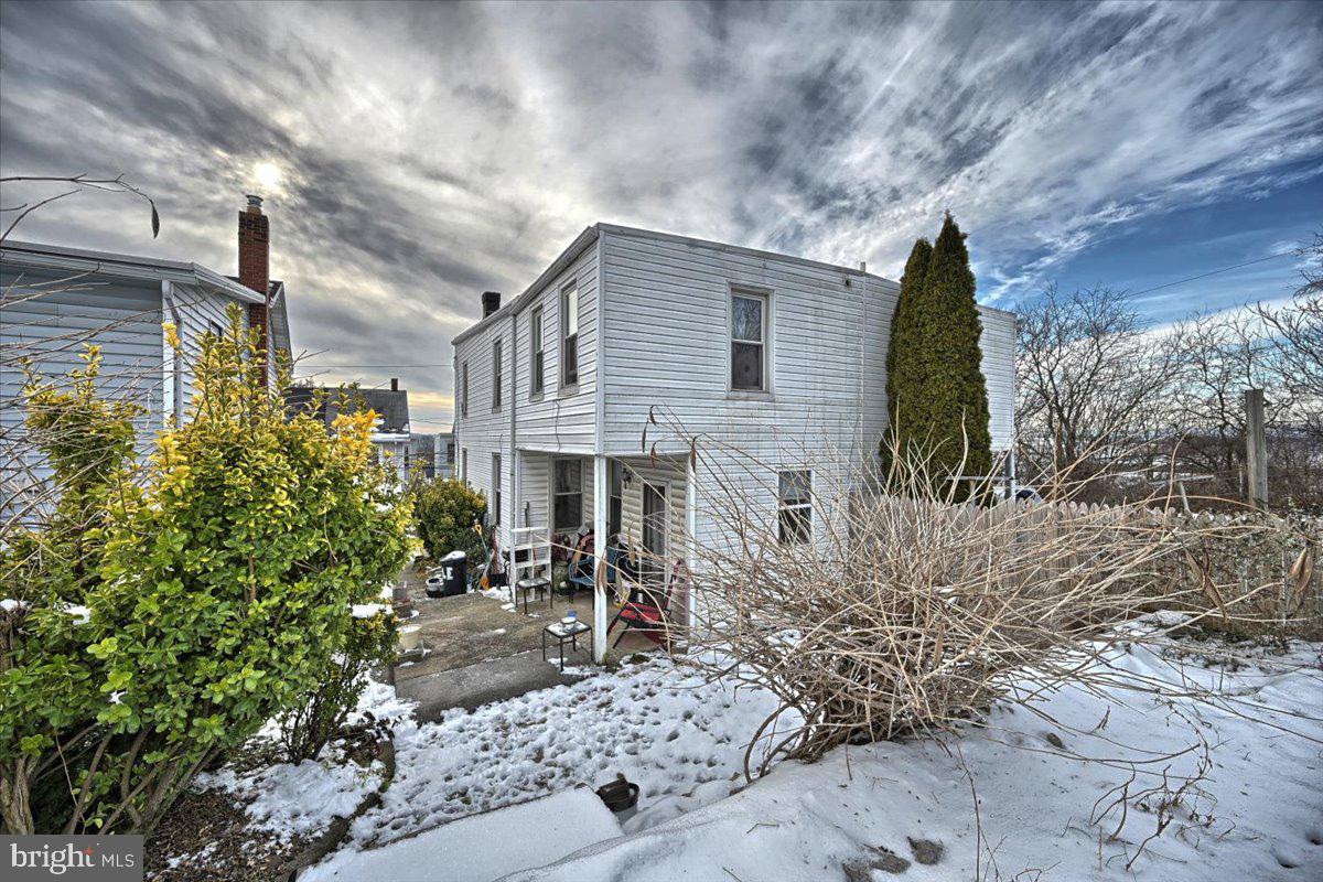 STEELTON BOROUGH - Residential