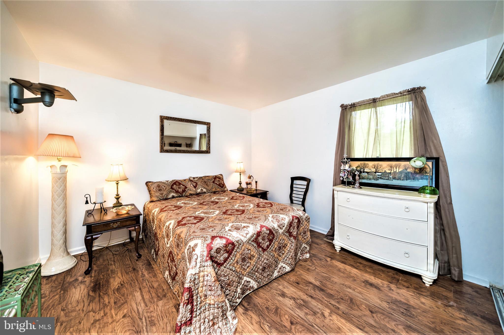 WARREN J WILLETT - Residential