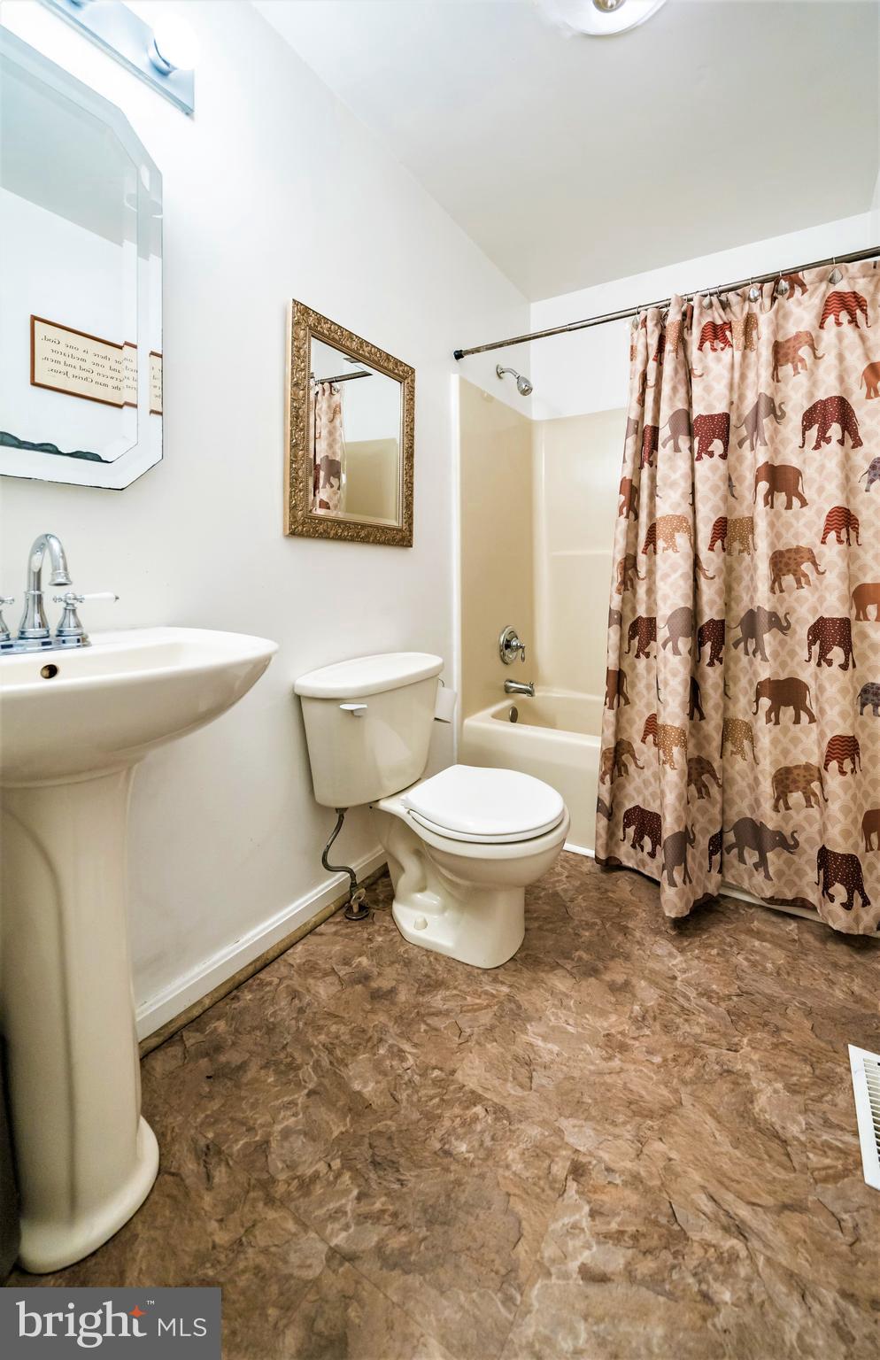 WARREN J WILLETT - Residential