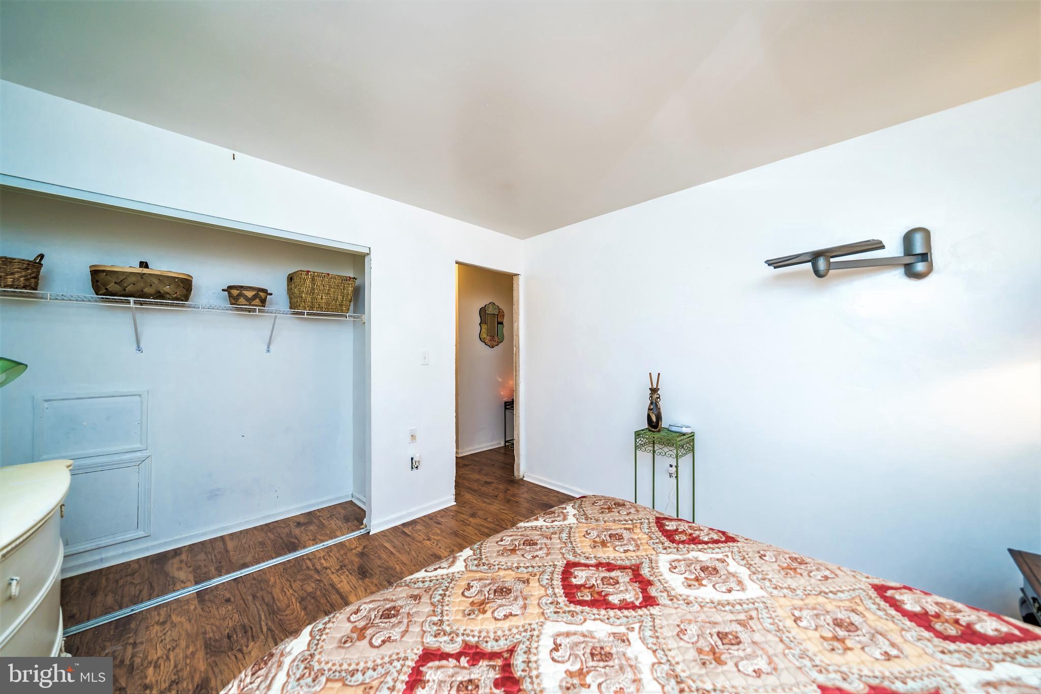 WARREN J WILLETT - Residential