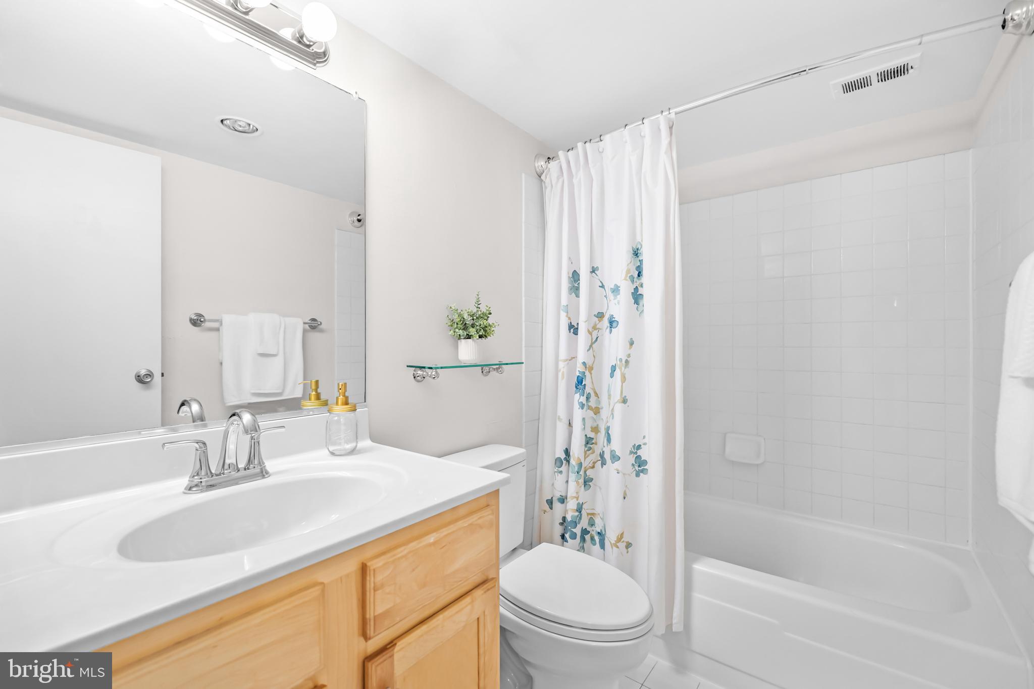 THE BRITTANY - Residential