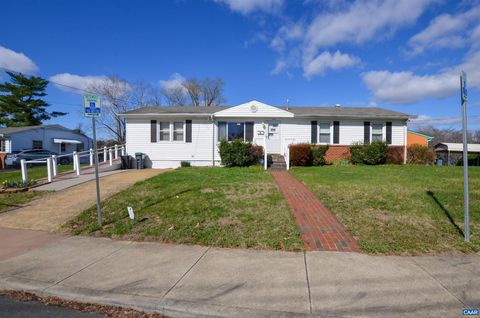 Homes For Sale - 1646 Meridian St St<br/> CHARLOTTESVILLE, VA 22902