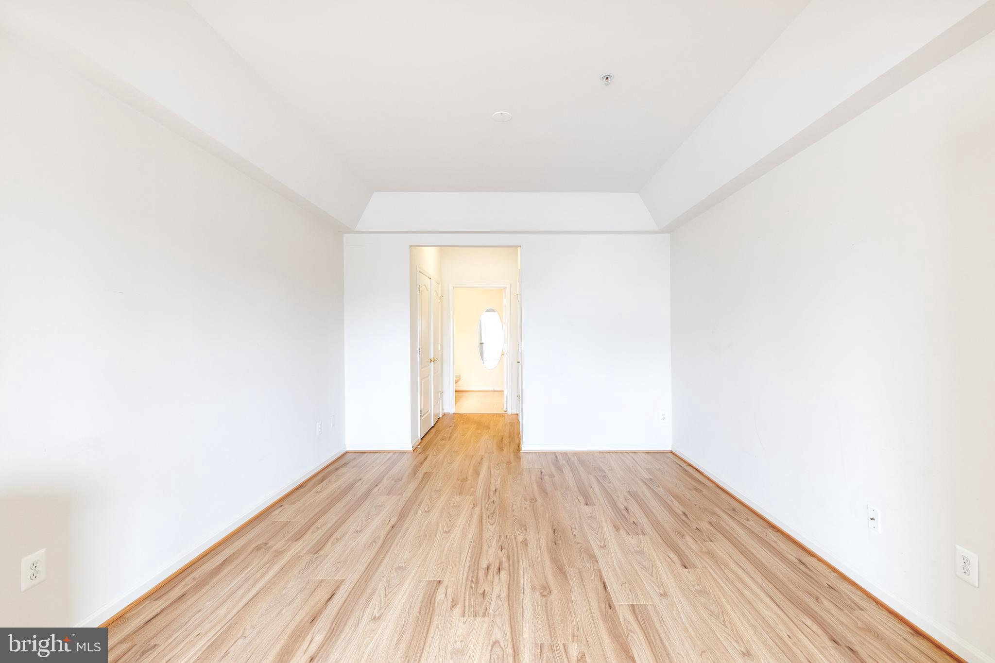 GATHERINGS AT LYNDWOOD - Residential