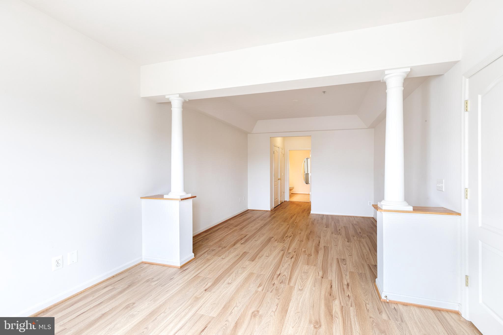 GATHERINGS AT LYNDWOOD - Residential