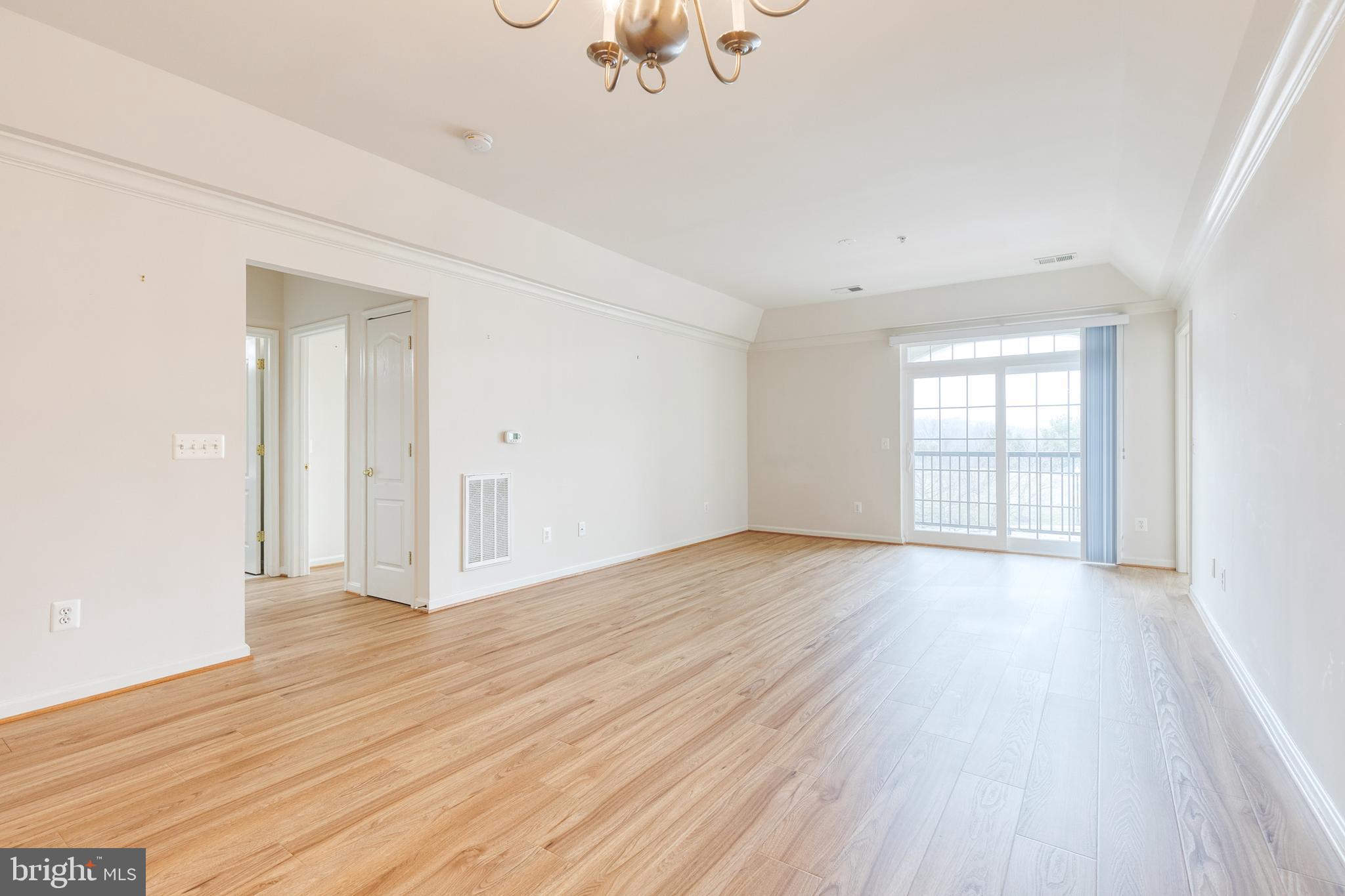 GATHERINGS AT LYNDWOOD - Residential