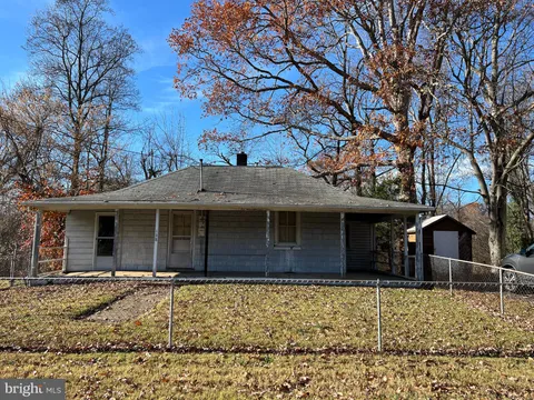 128 Cool Spring Road, Fredericksburg, VA MLS: VAST2034608