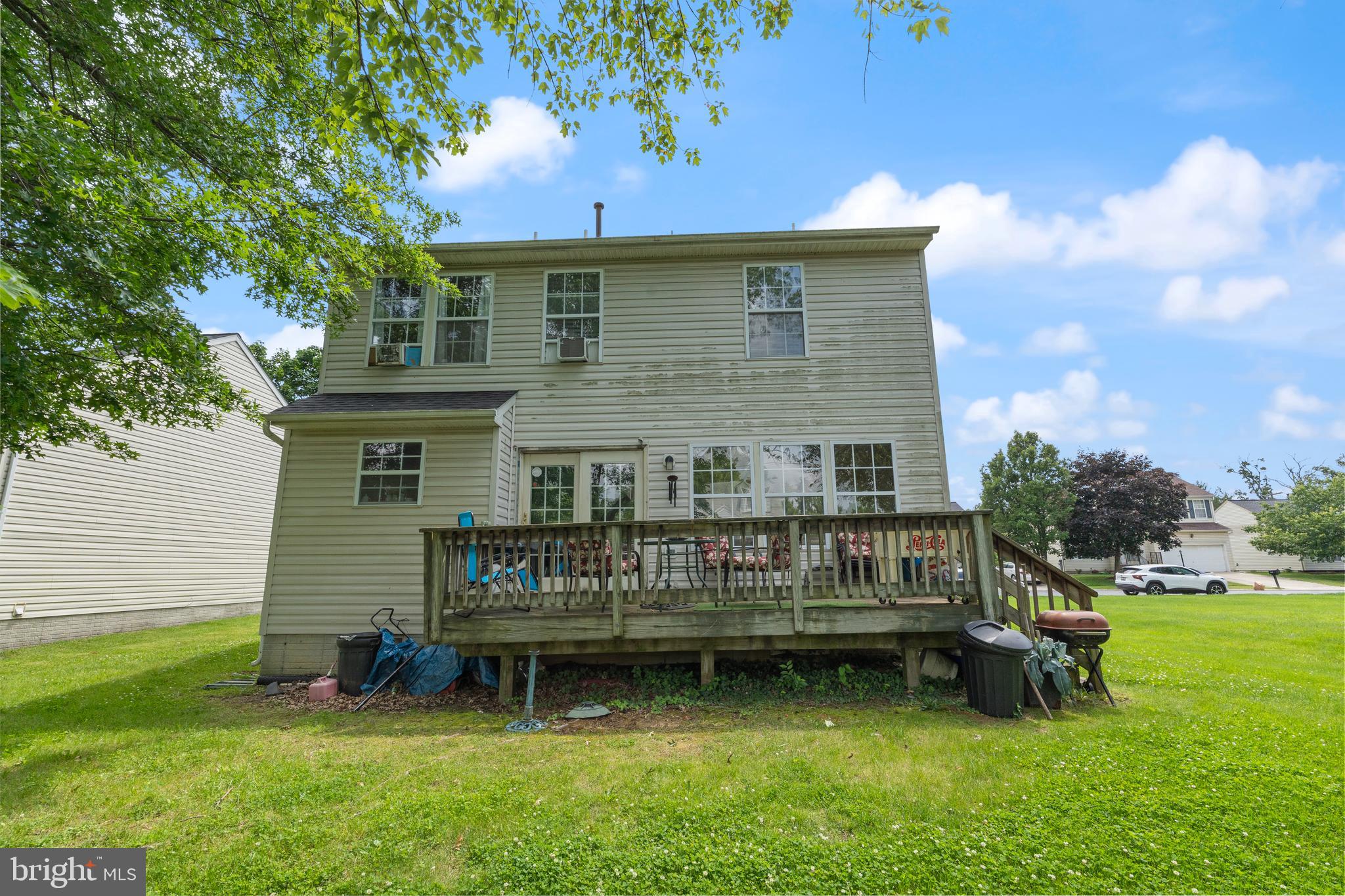 CLAYBROOKE - Residential