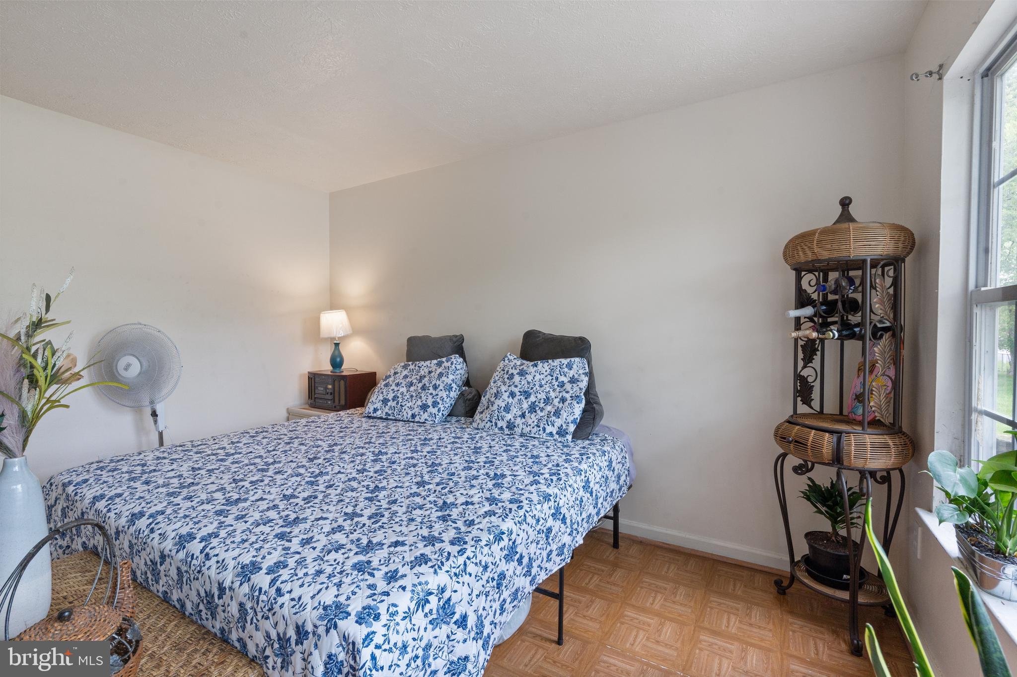 CLAYBROOKE - Residential