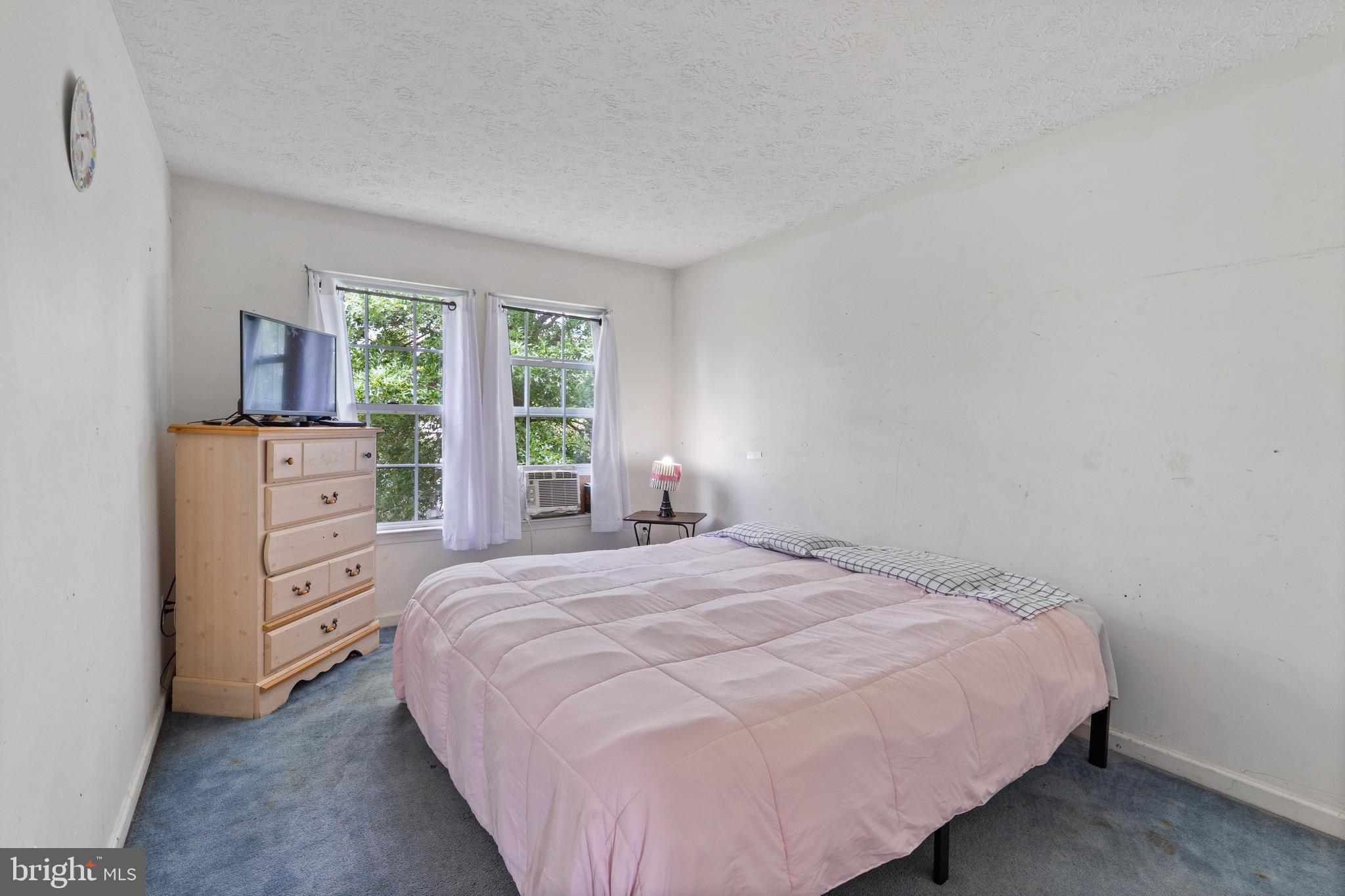 CLAYBROOKE - Residential