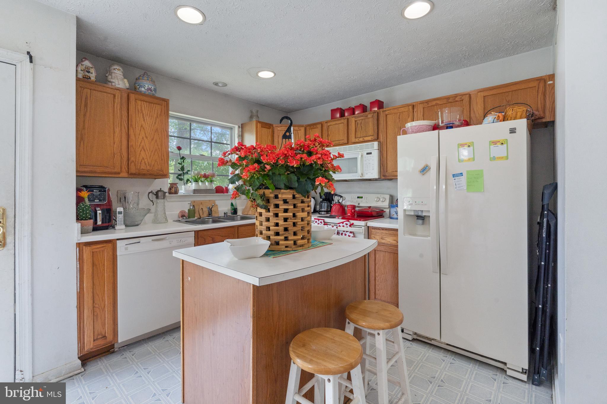 CLAYBROOKE - Residential