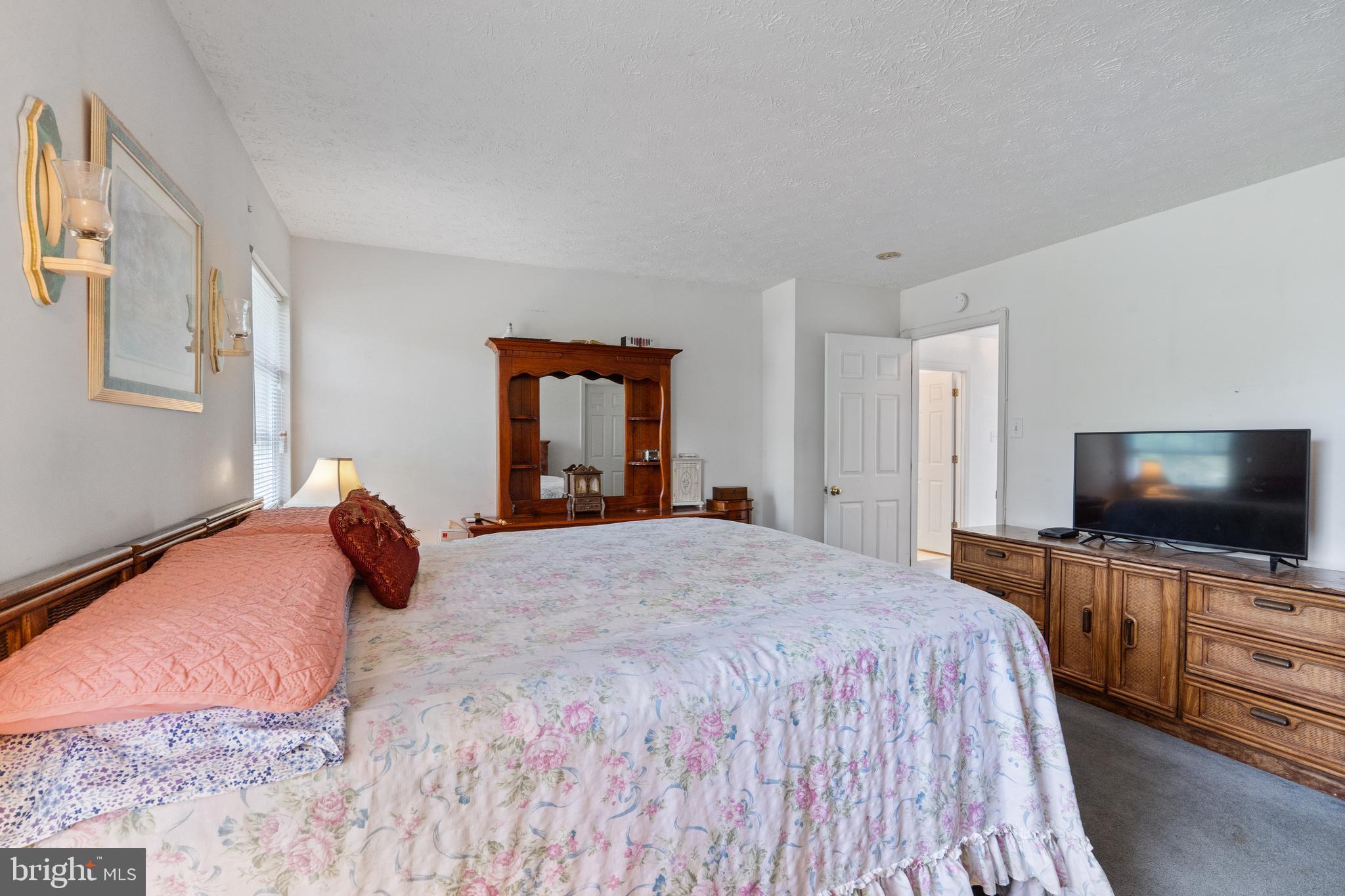CLAYBROOKE - Residential