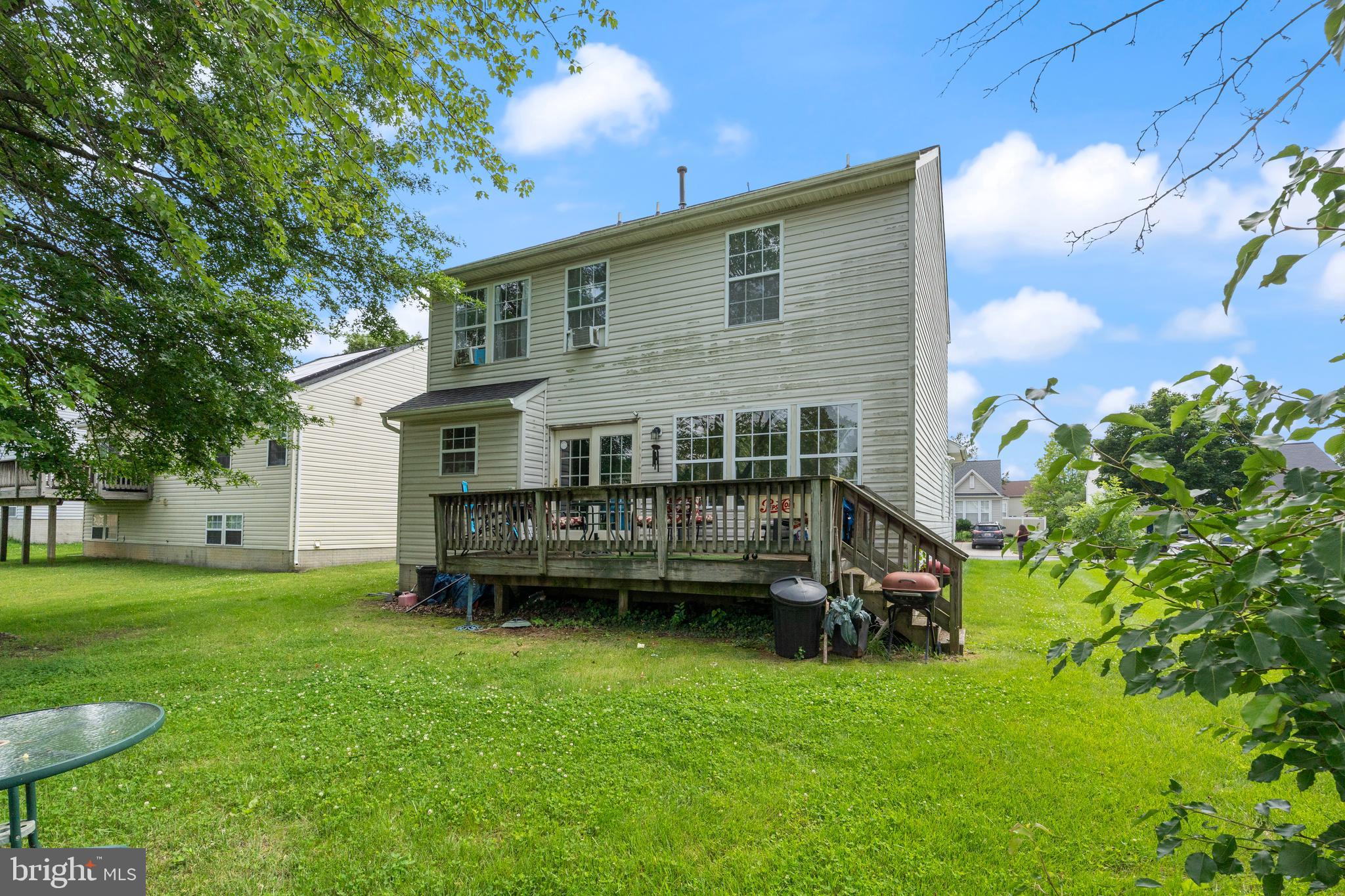 CLAYBROOKE - Residential