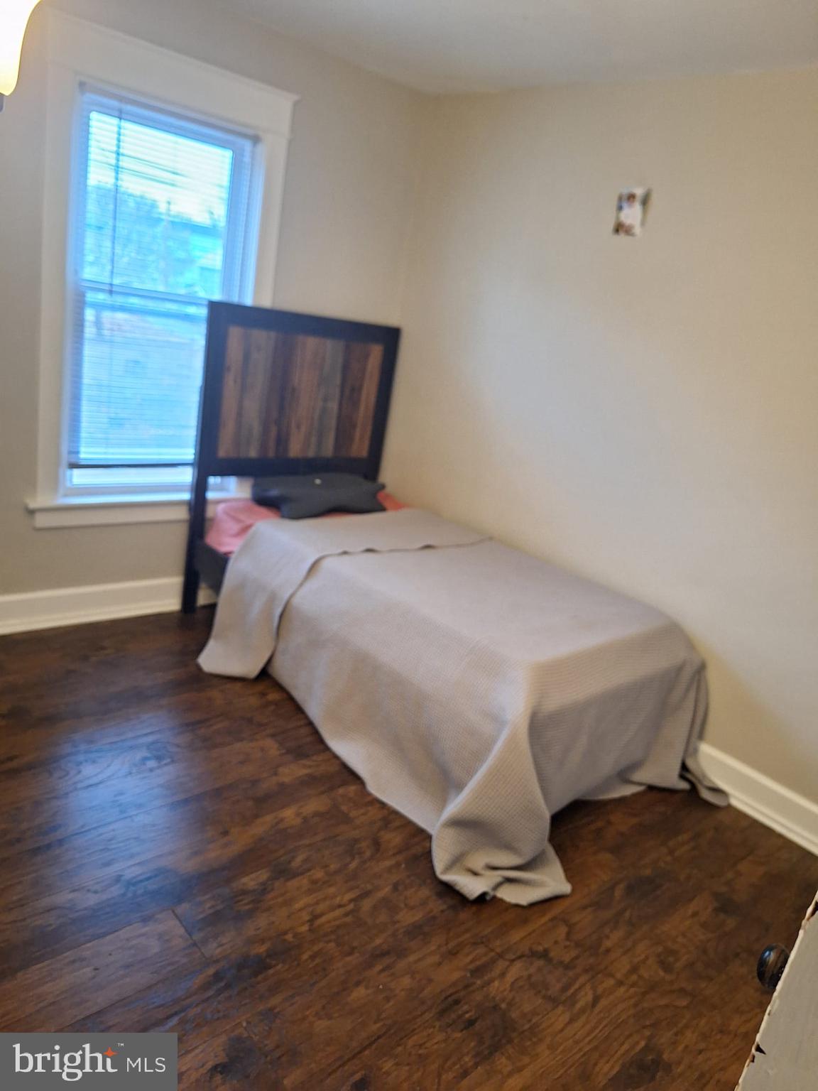 HAGERSTOWN - Residential