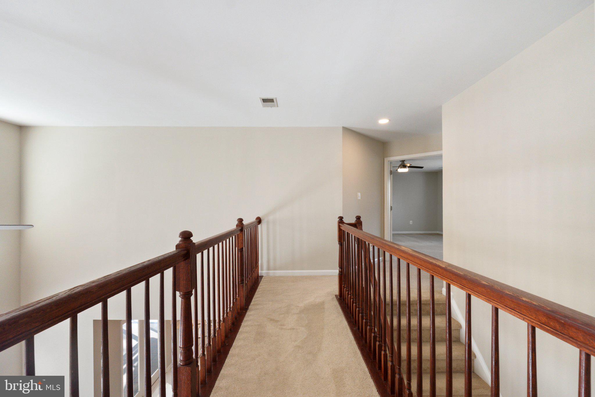 SHEFFIELD MANOR - Residential Lease