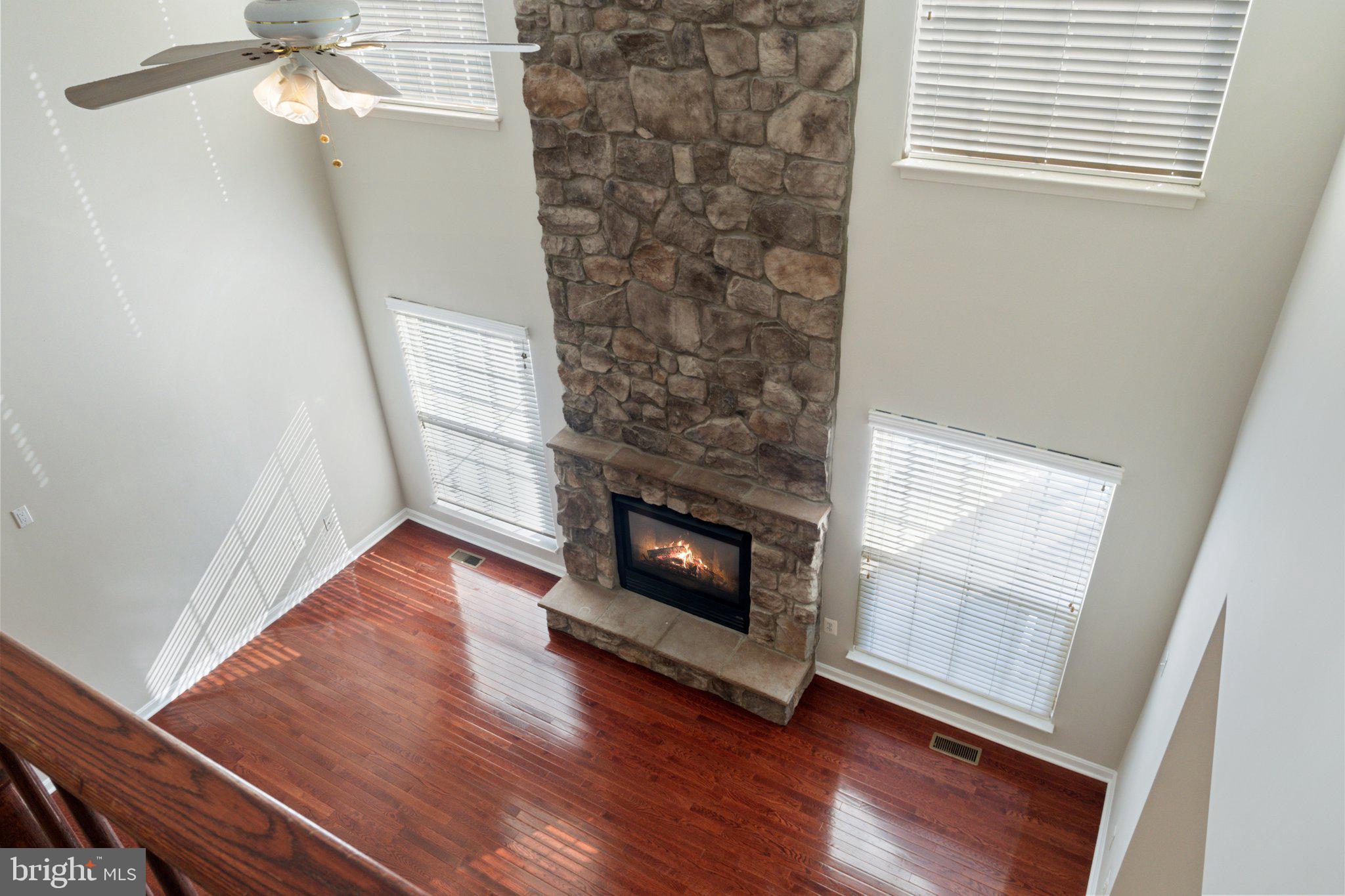 SHEFFIELD MANOR - Residential Lease