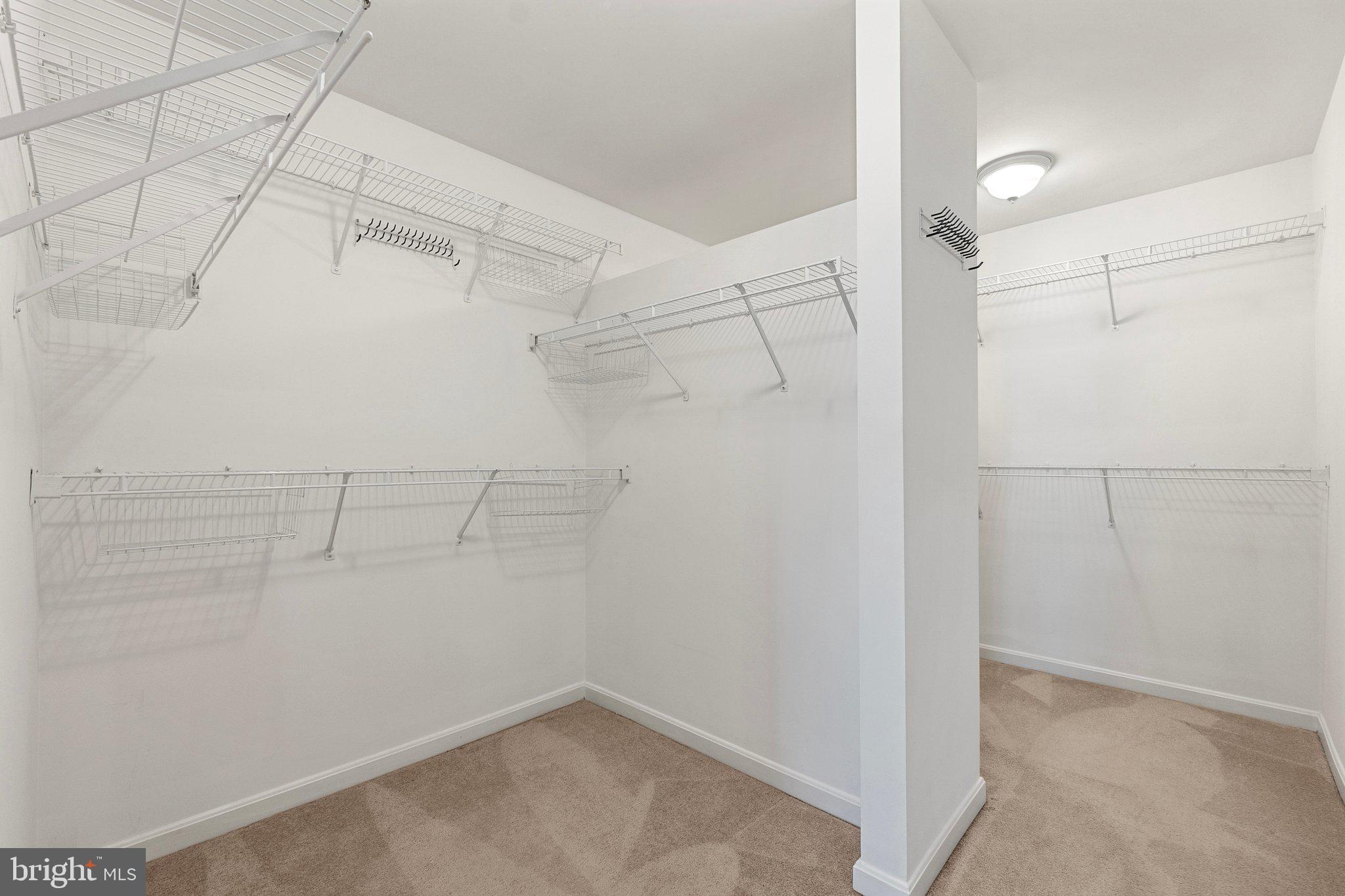 SHEFFIELD MANOR - Residential Lease