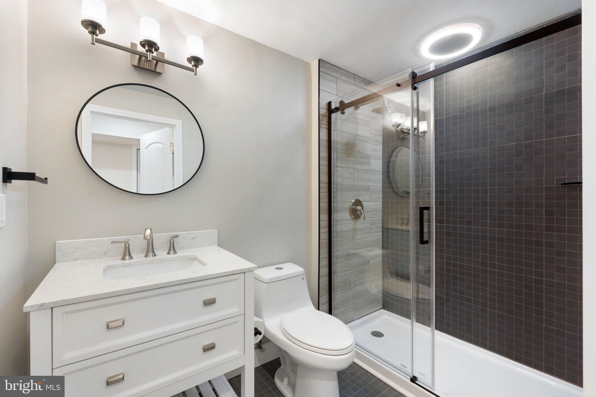 SHEFFIELD MANOR - Residential Lease