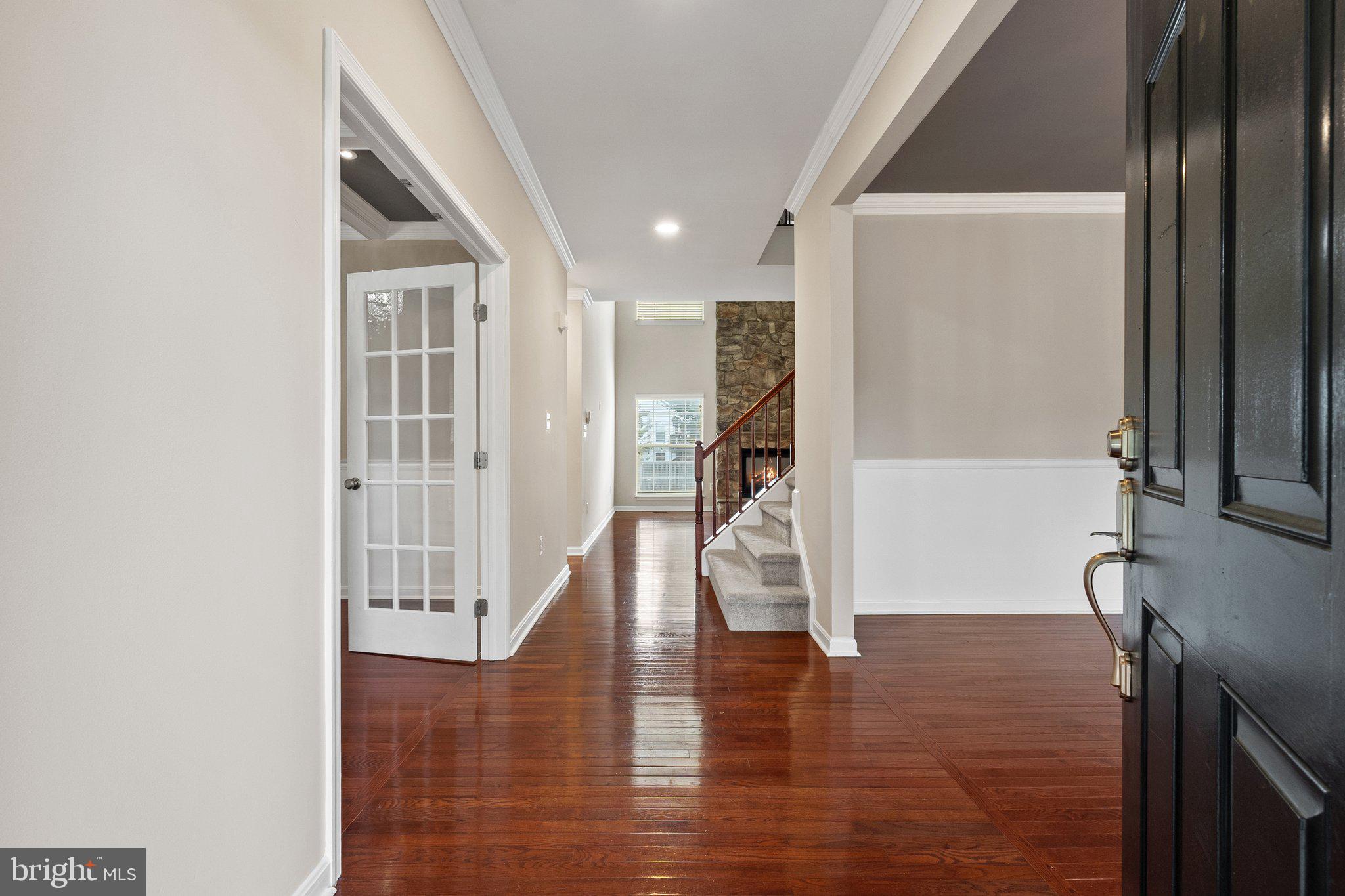 SHEFFIELD MANOR - Residential Lease