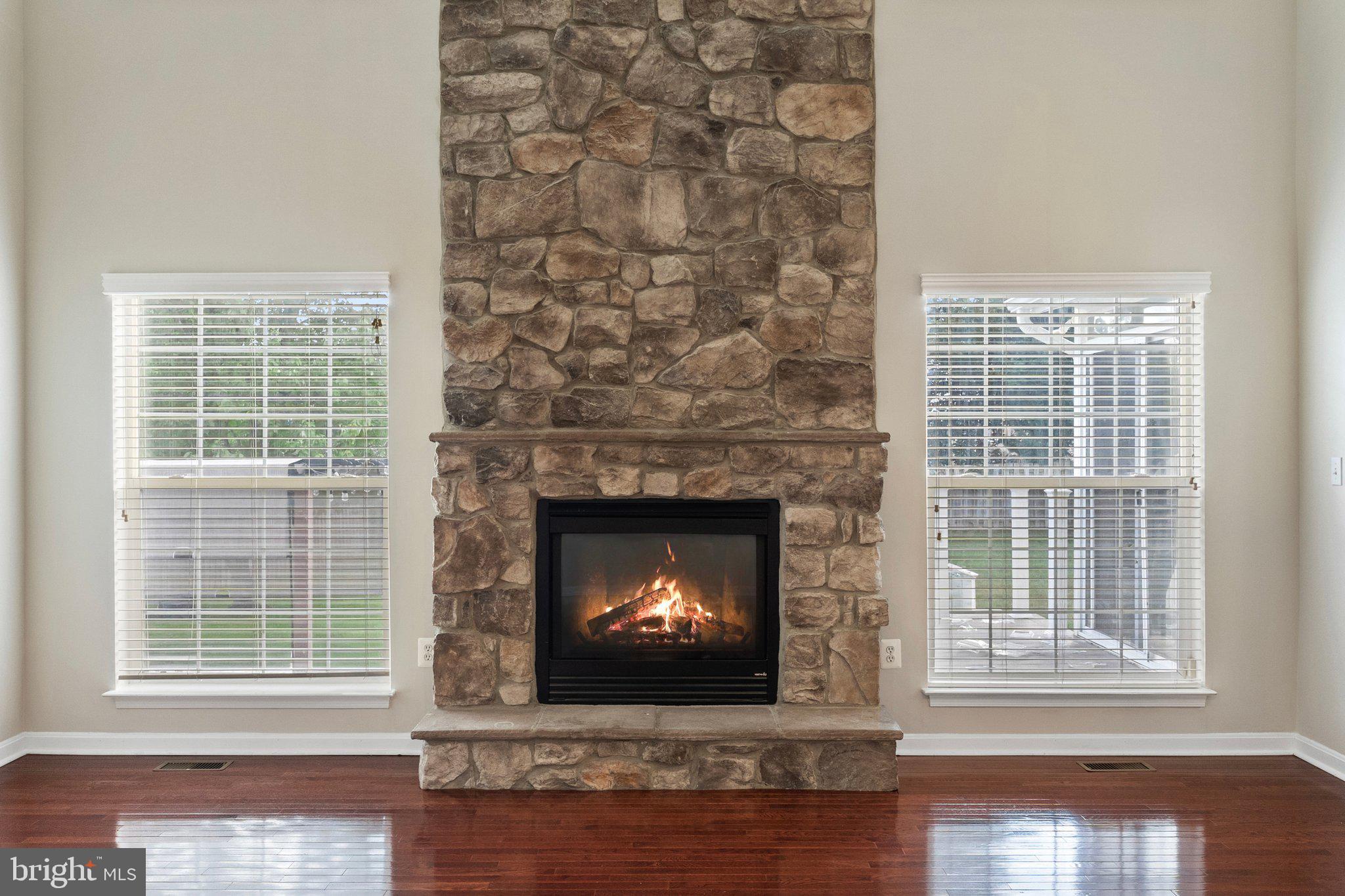 SHEFFIELD MANOR - Residential Lease