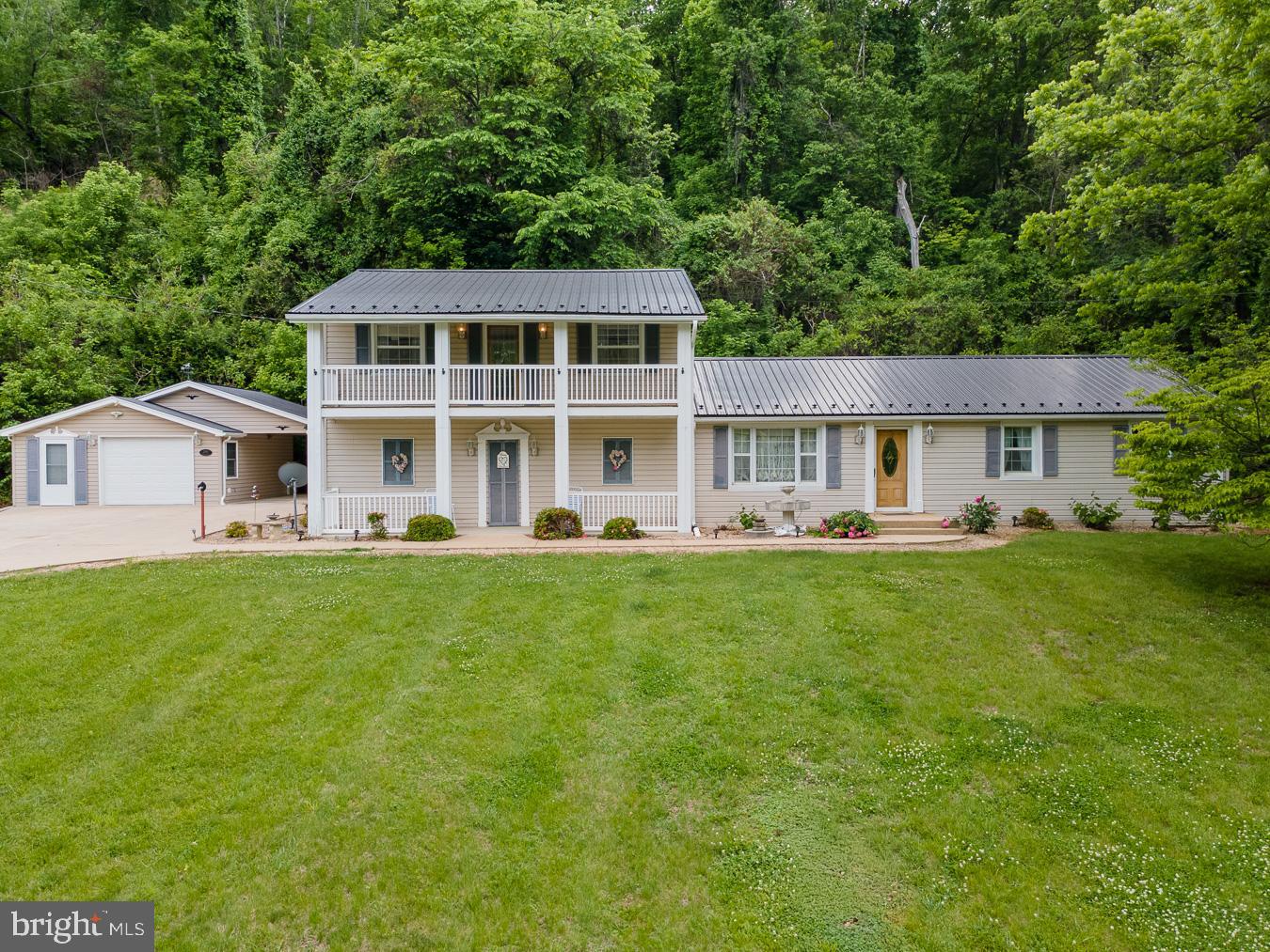 2586 PINE GROVE RD