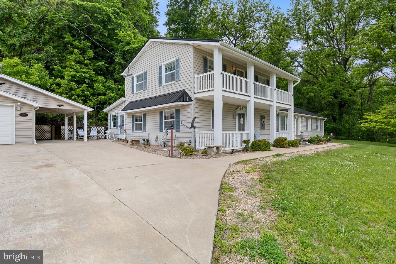 2586 PINE GROVE RD