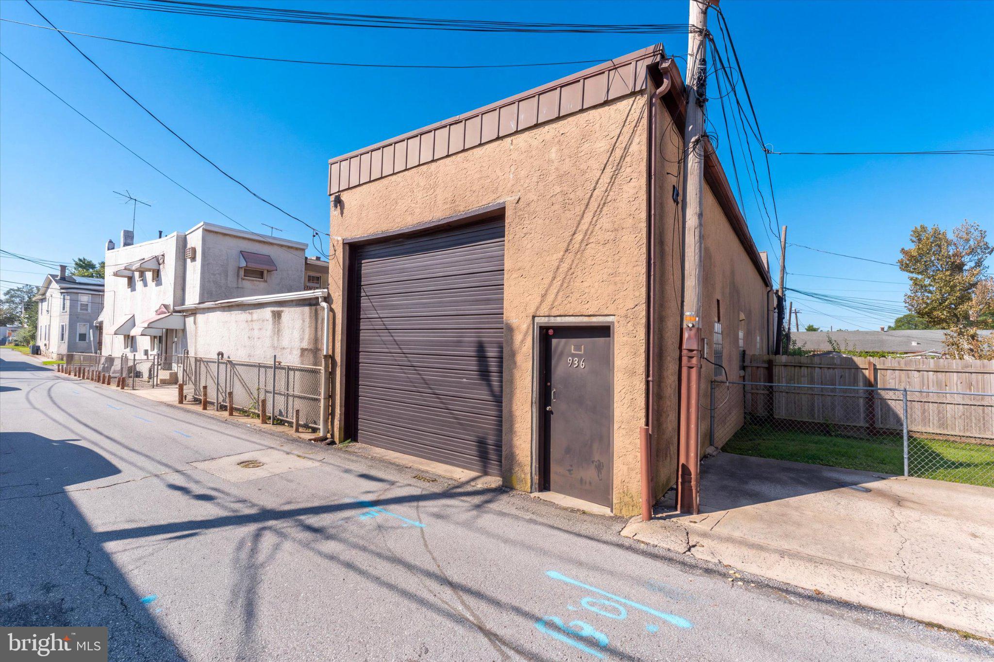 936 MAIDEN LANE