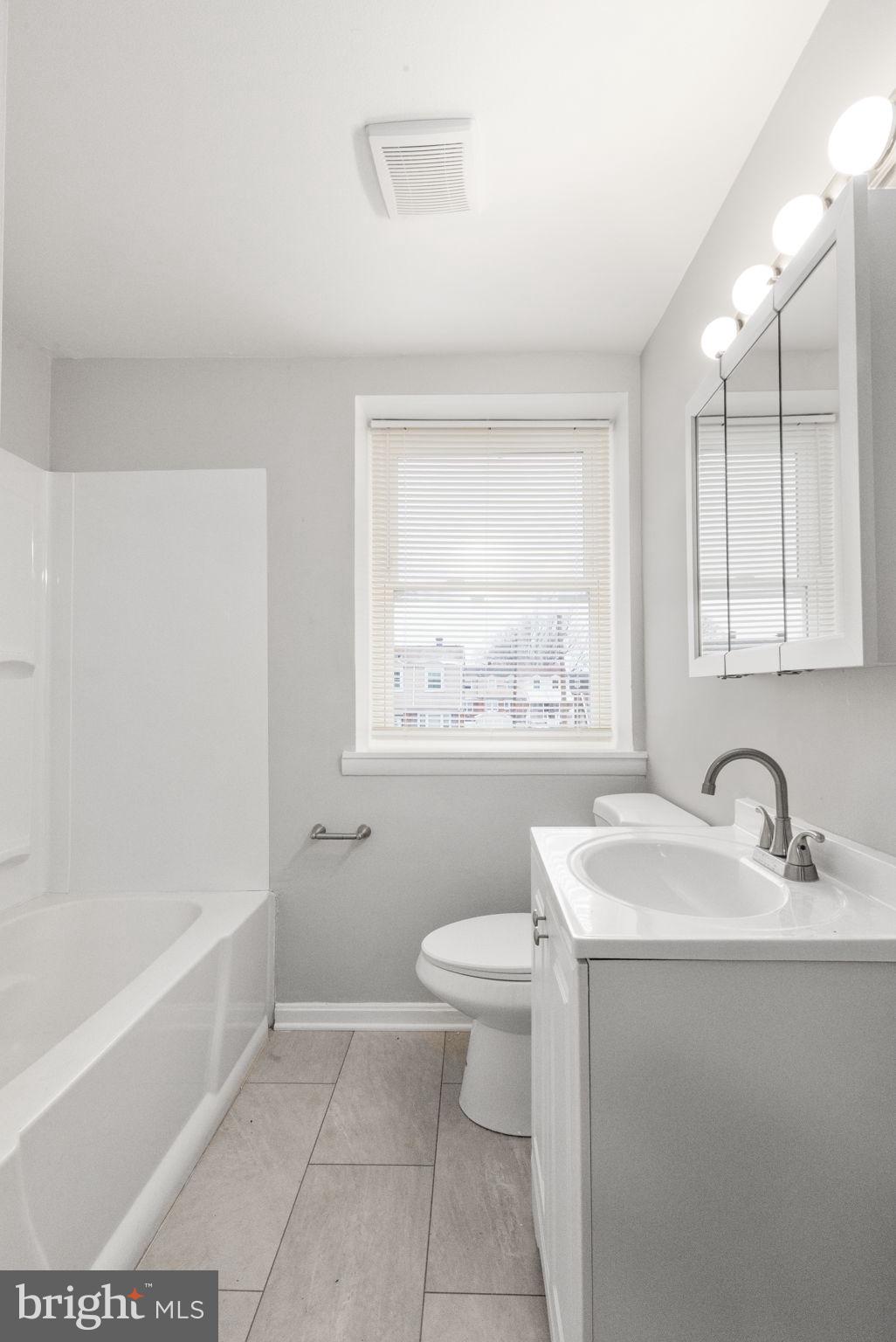 INVERNESS - Residential Lease