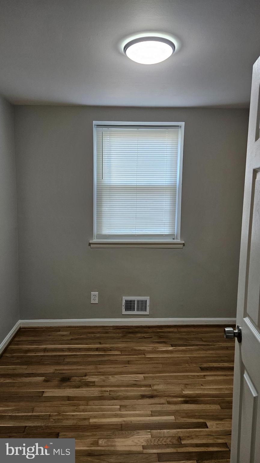 INVERNESS - Residential Lease