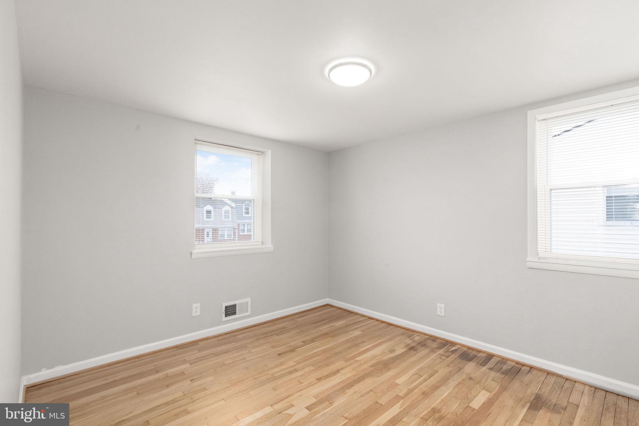 INVERNESS - Residential Lease